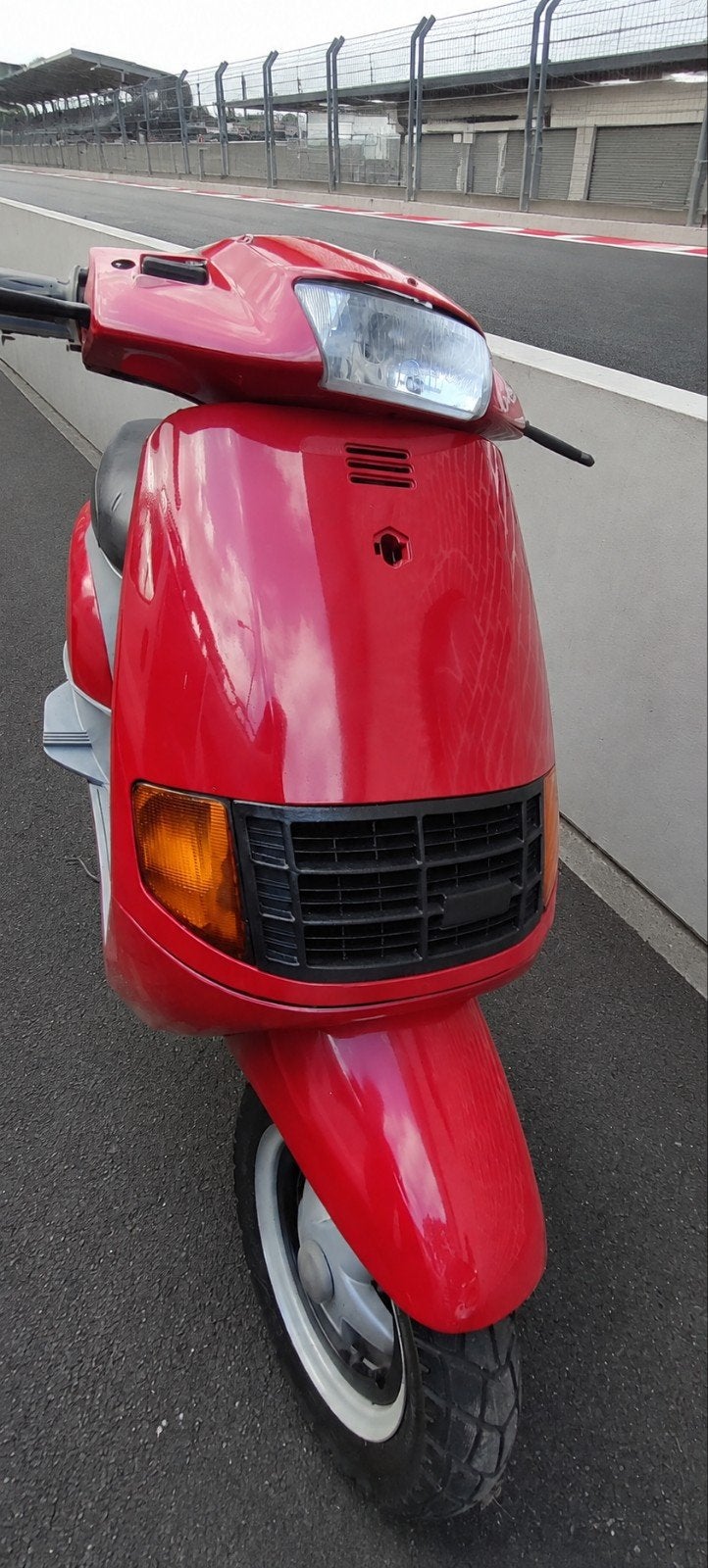 Piaggio Quartz LC 2 Takt50cc - Lichte opknapper, rijdt goed!, Fietsen en Brommers, Scooters | Piaggio, Ophalen, Gebruikt, Overige modellen