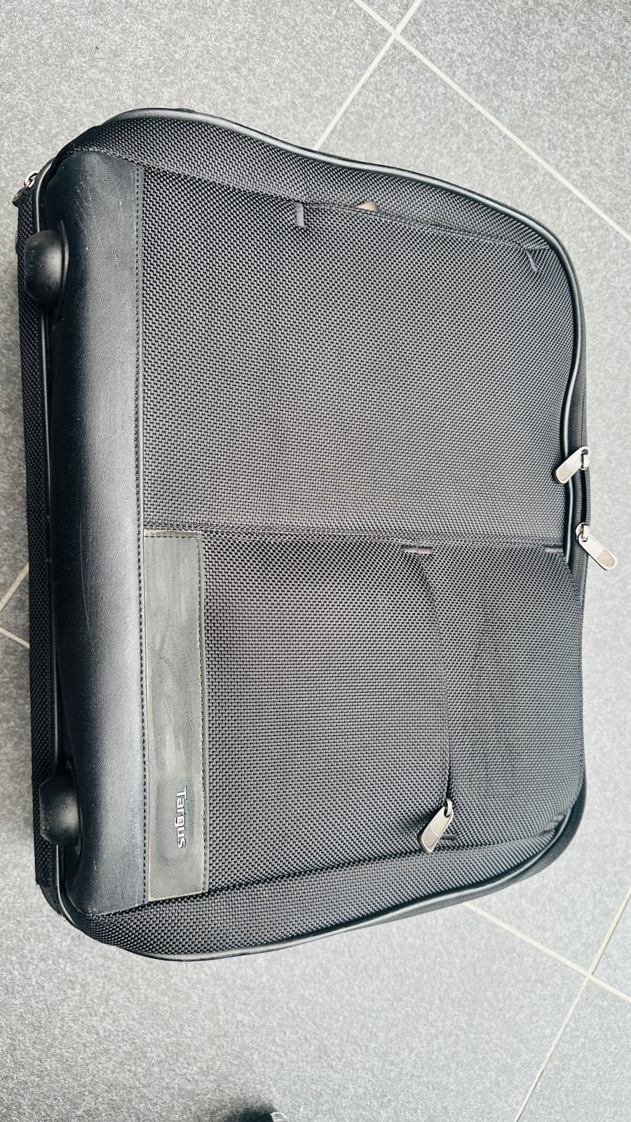 Targus Laptoptas op Wieltjes - Zwart, Ophalen, 40 tot 60 cm, 30 cm of meer, Gebruikt