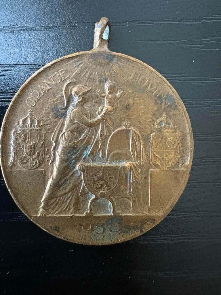 Historische Oranje Boven medaille 1938, Postzegels en Munten, Penningen en Medailles, Ophalen, Brons, Nederland