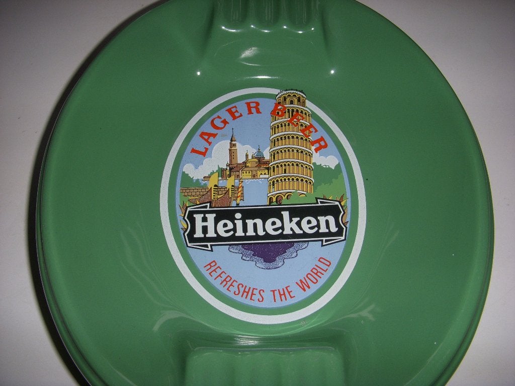 Puntgave asbak van Heineken Lager Beer Groot Brittannië, Verzamelen, Ophalen of Verzenden, Zo goed als nieuw, Overige typen, Heineken