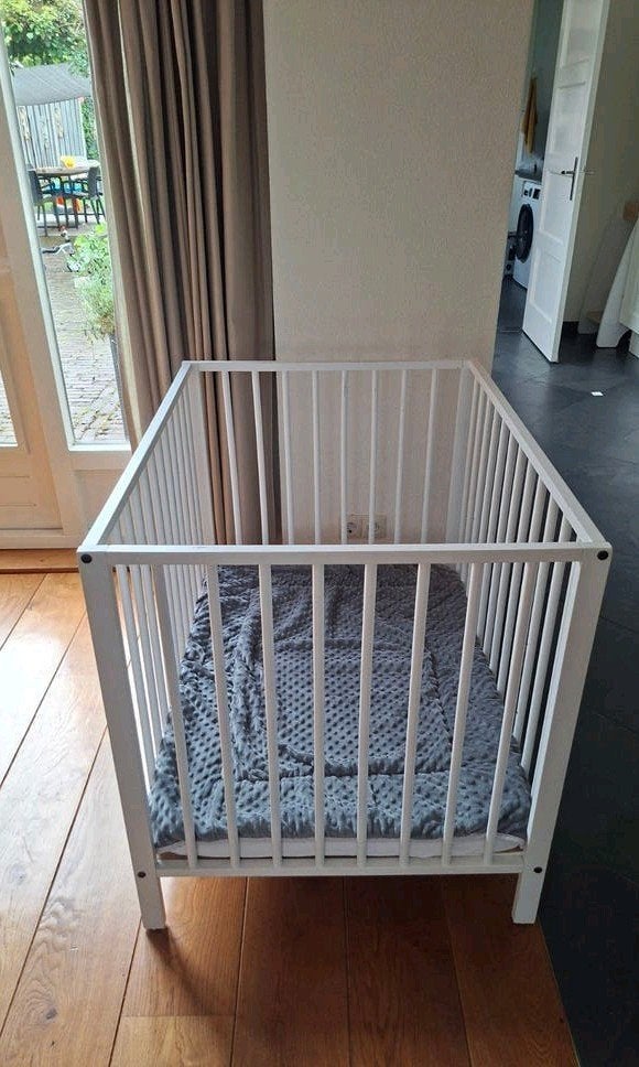Box Felix II Playpen van Europe Baby met matras en boxkleed, Ophalen, Gebruikt, Rechthoekig, In hoogte verstelbaar