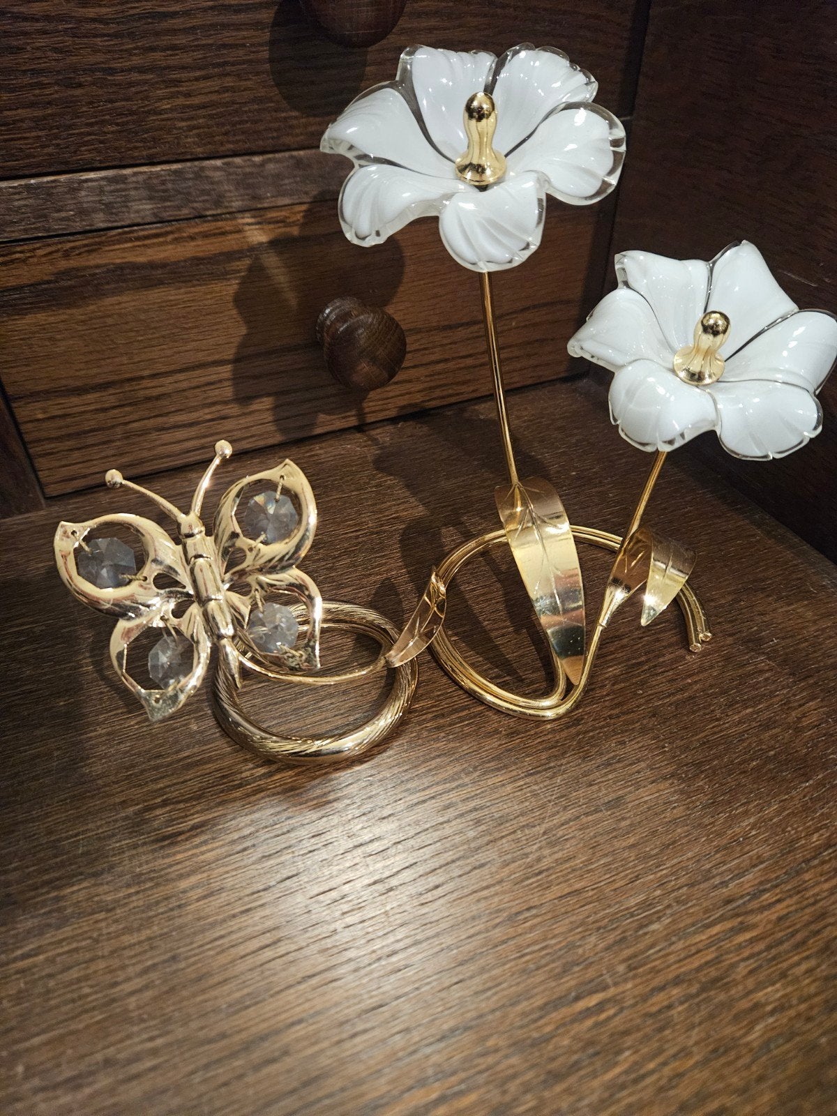 mooie kast versiering vlinder en bloemen goudkleur, Huis en Inrichting, Ophalen of Verzenden, Schilderij