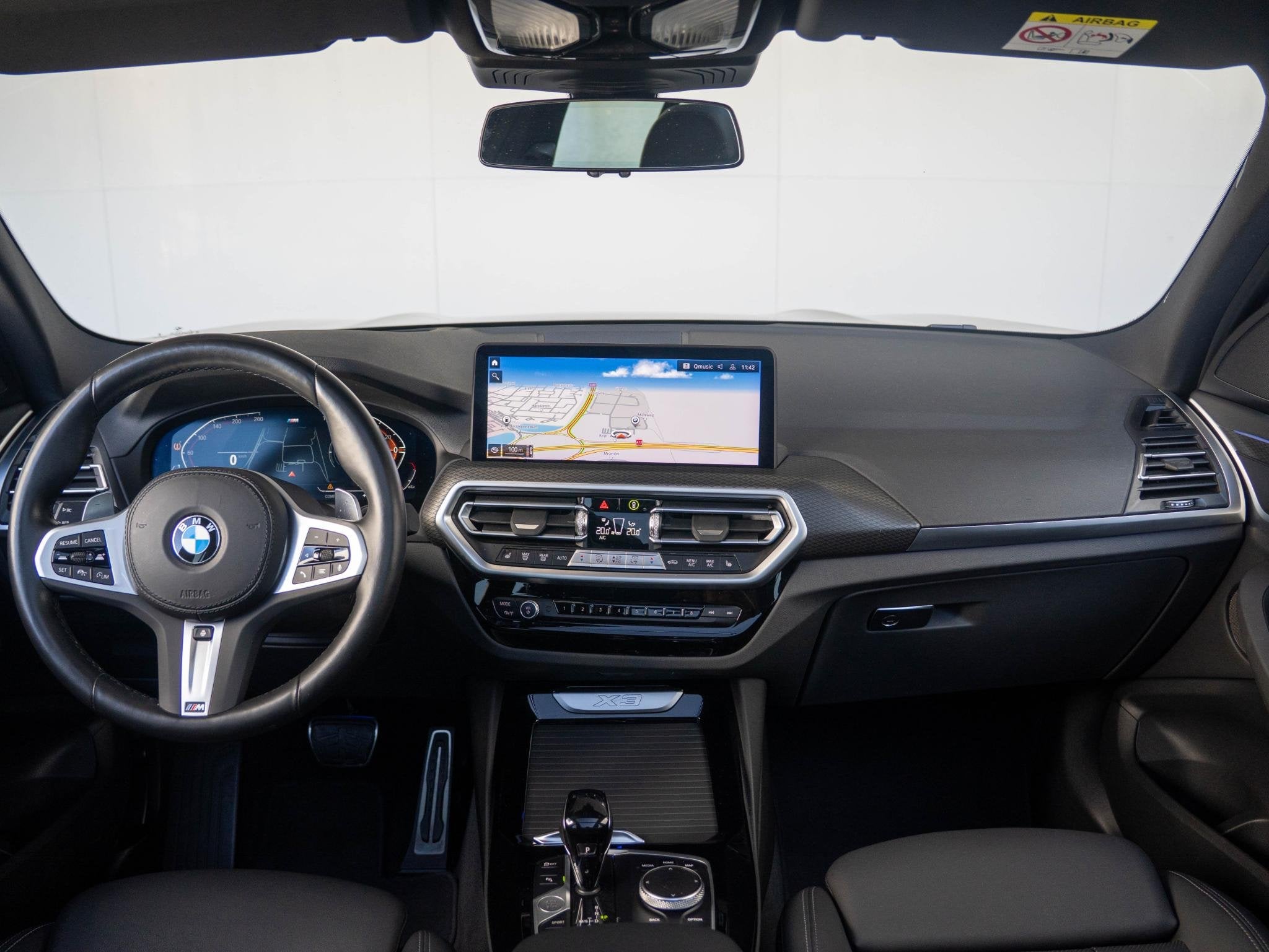 BMW X3 xDrive20i | M Sportpakket | Stuurwielrand verwarmd |, Auto's, 1998 cc, Automatische klimaatregeling, Gebruikt, 4 cilinders