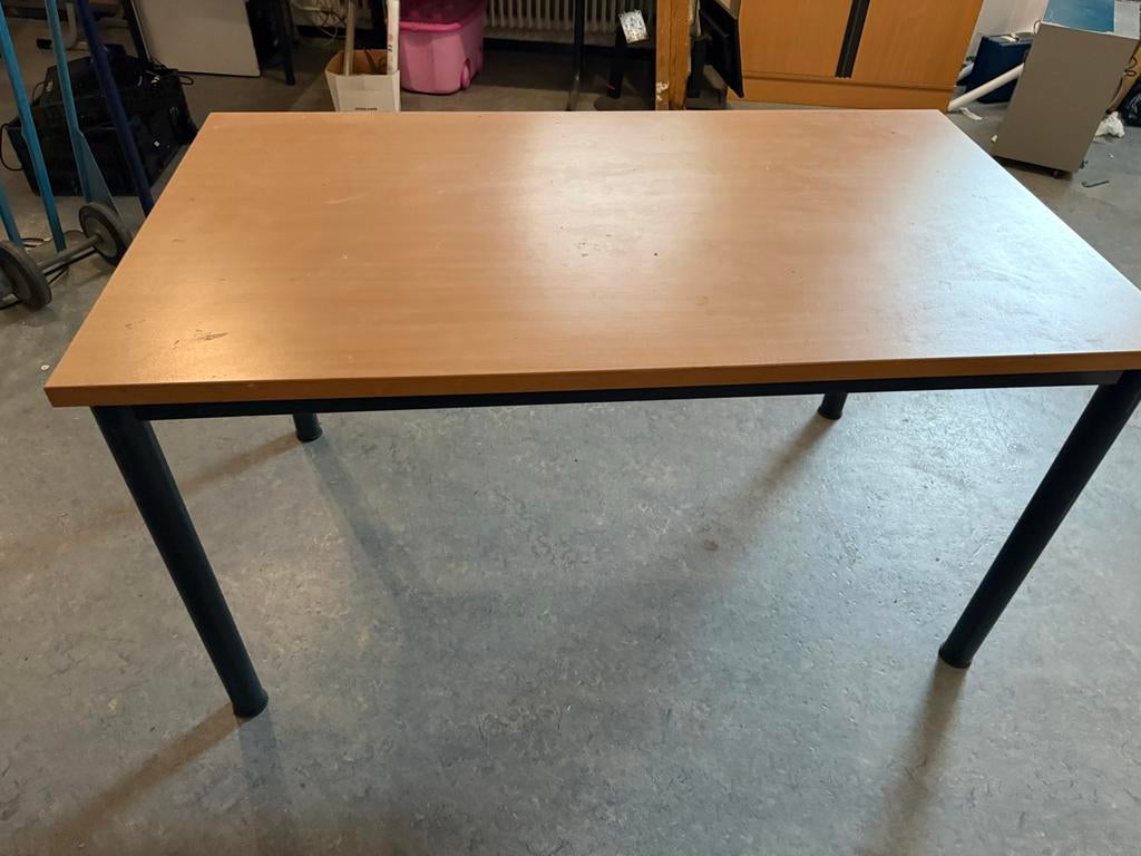 4 Gebruikte Tafels - 140x80 cm, Huis en Inrichting, Tafels | Eettafels, Ophalen, Gebruikt, 100 tot 150 cm, 50 tot 100 cm