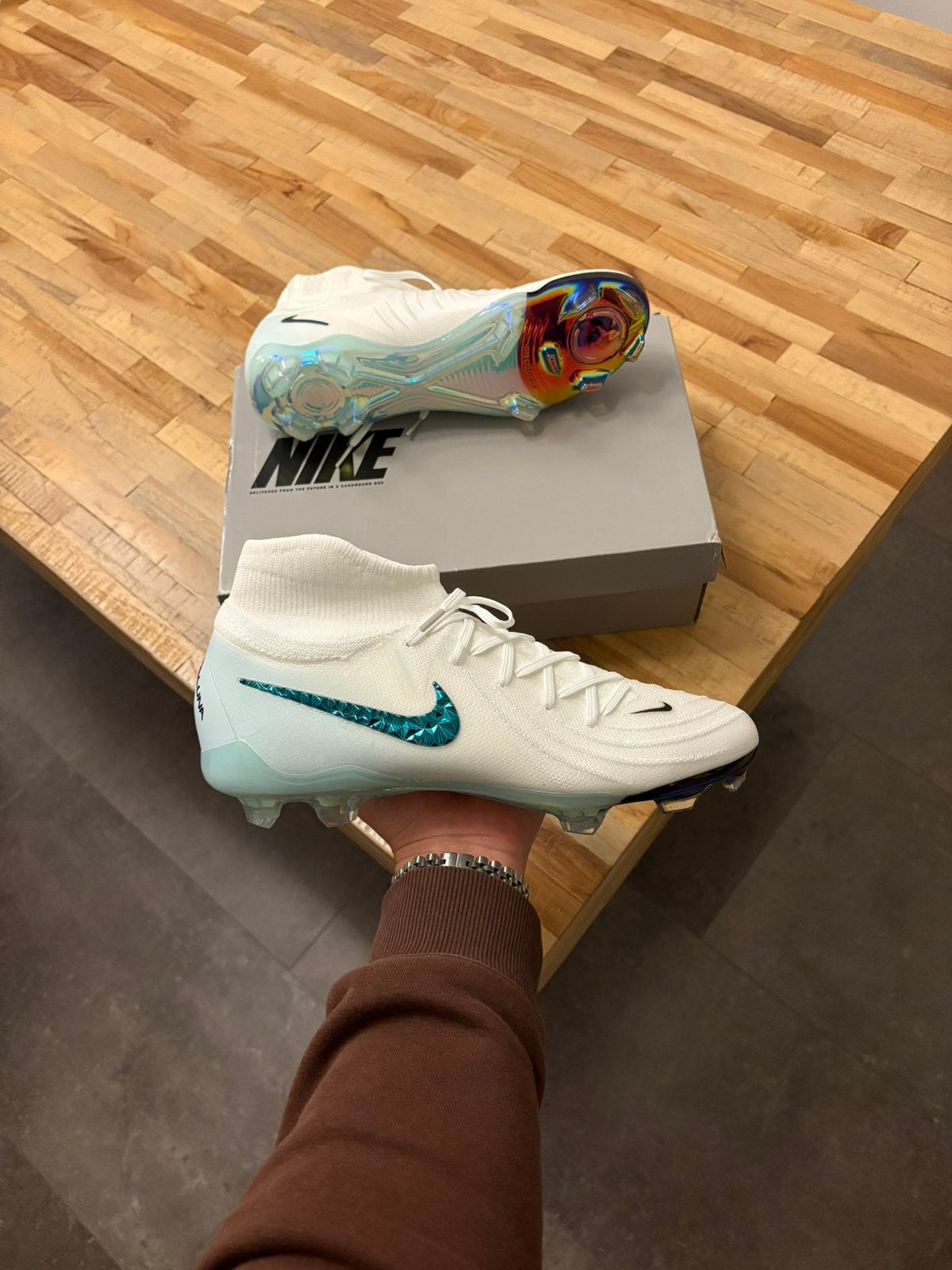 Nike Phantom Luna 2 Elite FG 39, Maat XS of kleiner, Ophalen of Verzenden, Nieuw, Schoenen