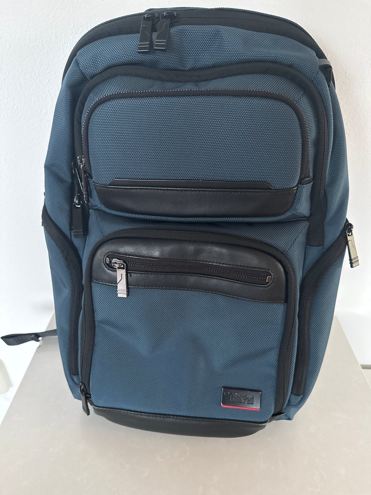 Lenovo ThinkPad Essential Rugged 15.6-inch Backpack, 25 tot 40 cm, Ophalen of Verzenden, Zo goed als nieuw, Waterdicht