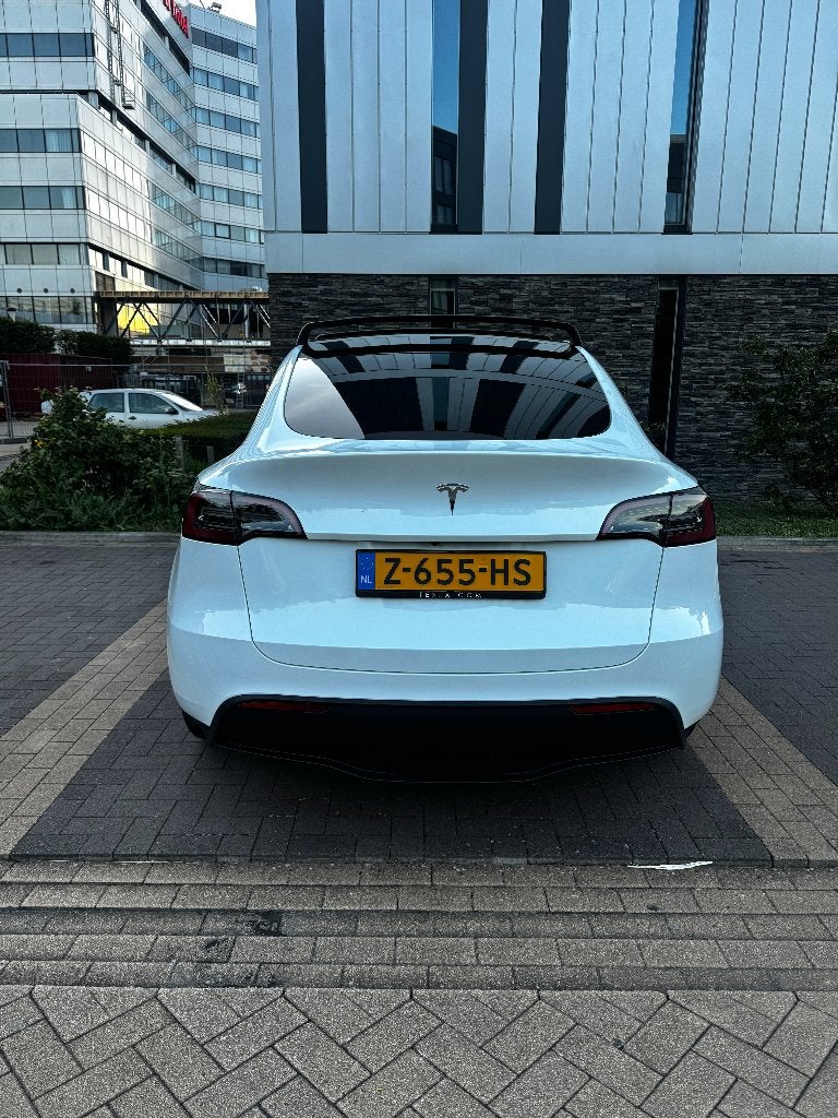 Tesla Model Y 2024 Wit, Auto's, Tesla, Automaat, 375 min, Elektrisch, 1892 kg