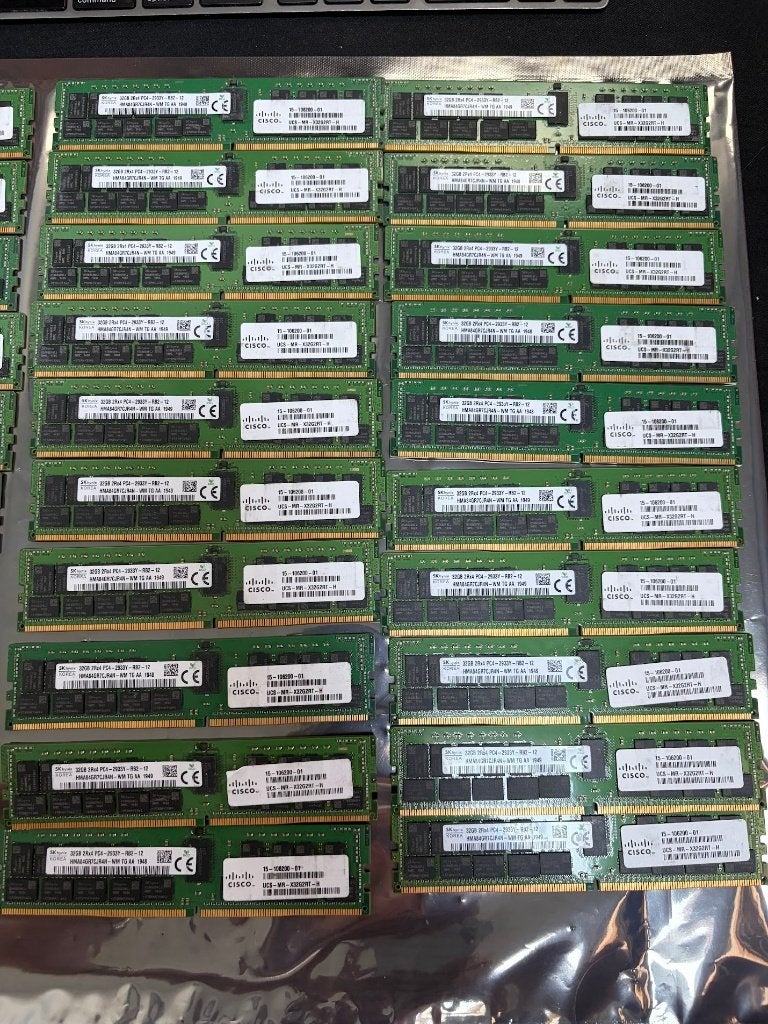 GEVRAAGD! Bulk DDR4/DDR5 Server geheugen 16/32GB/64GB/128GB, Server, DDR4, Ophalen of Verzenden, Zo goed als nieuw