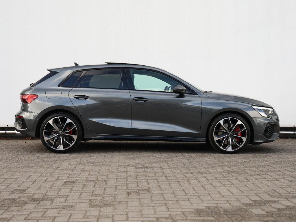 Audi S3 Sportback 2.0 TFSI quattro | Pano | Massage | HUD |, Auto's, Audi, Automaat, S3, Stof, Gebruikt