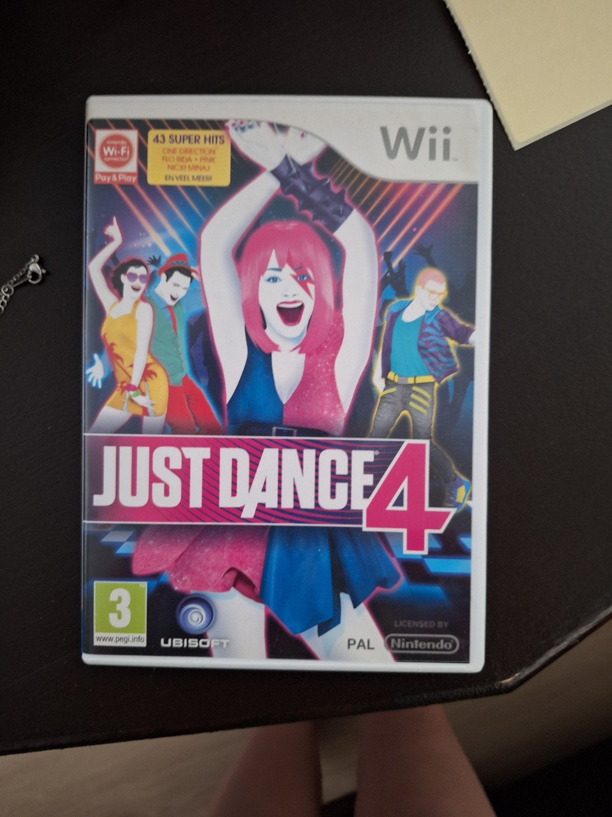 Just Dance 4, Spelcomputers en Games, Games | Nintendo Wii, Online, Muziek, Ophalen of Verzenden, Zo goed als nieuw