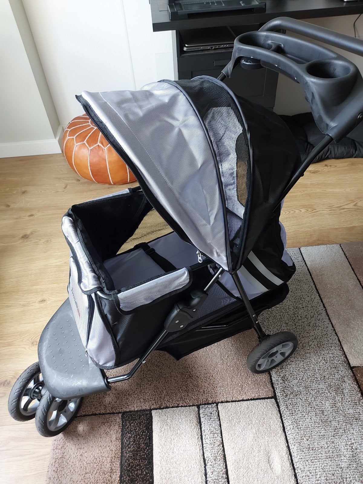 Innopet hondenbuggy grijs, Ophalen, Gebruikt