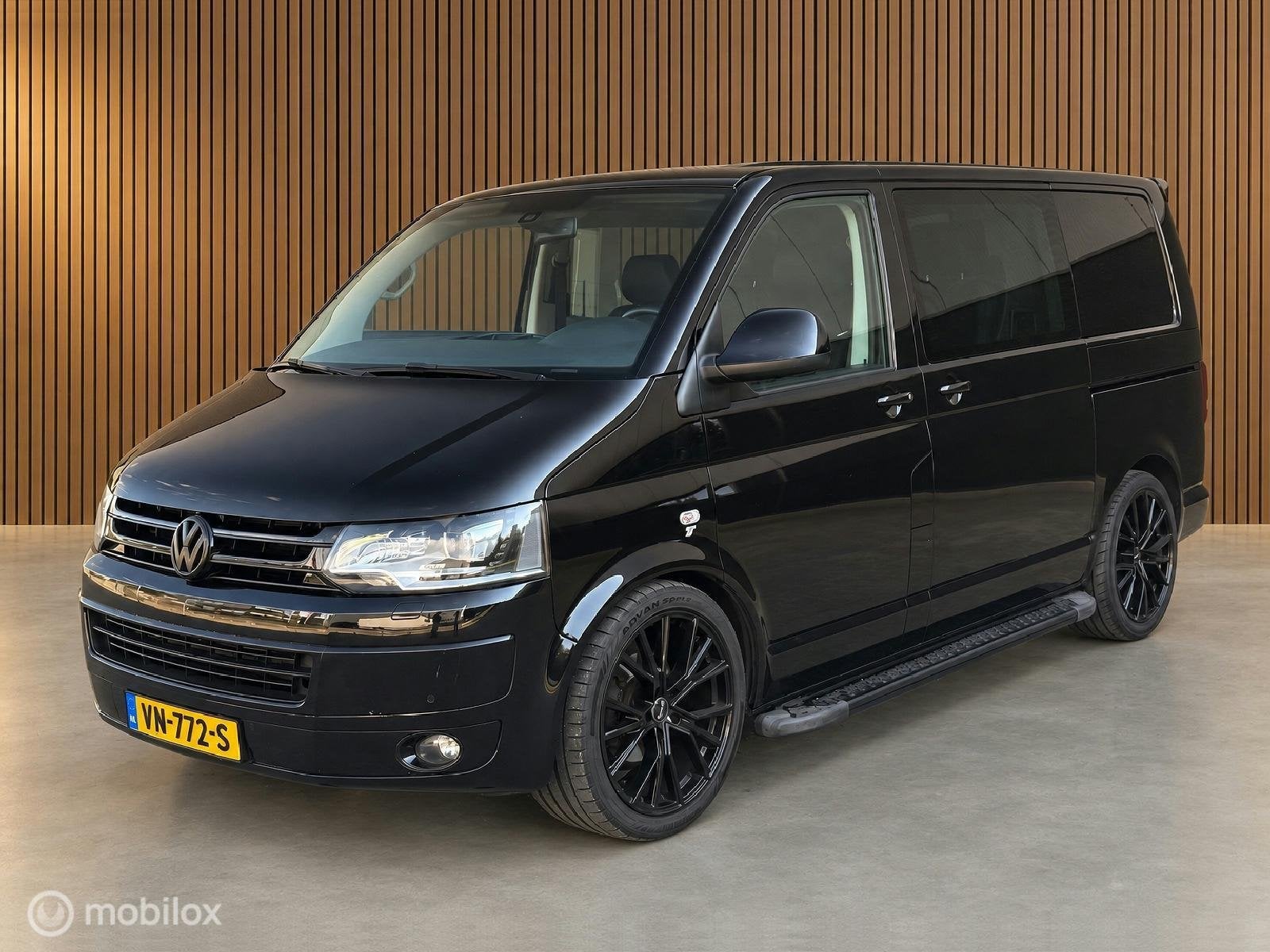 Volkswagen Transporter 2.0 TDI L1H1 DC Trendline, Euro 5, Gebruikt, 4 cilinders, Xenon verlichting