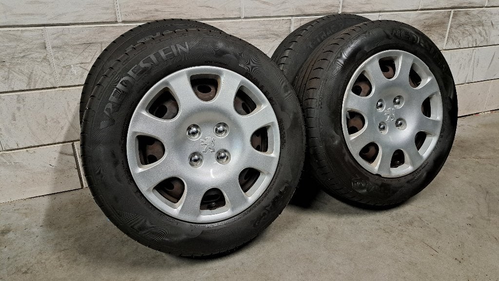 Zomerbanden 308 2008 307 Partner C4Cactus Berlingo 195/65/15, Gebruikt, 15 inch, Banden en Velgen, Ophalen of Verzenden