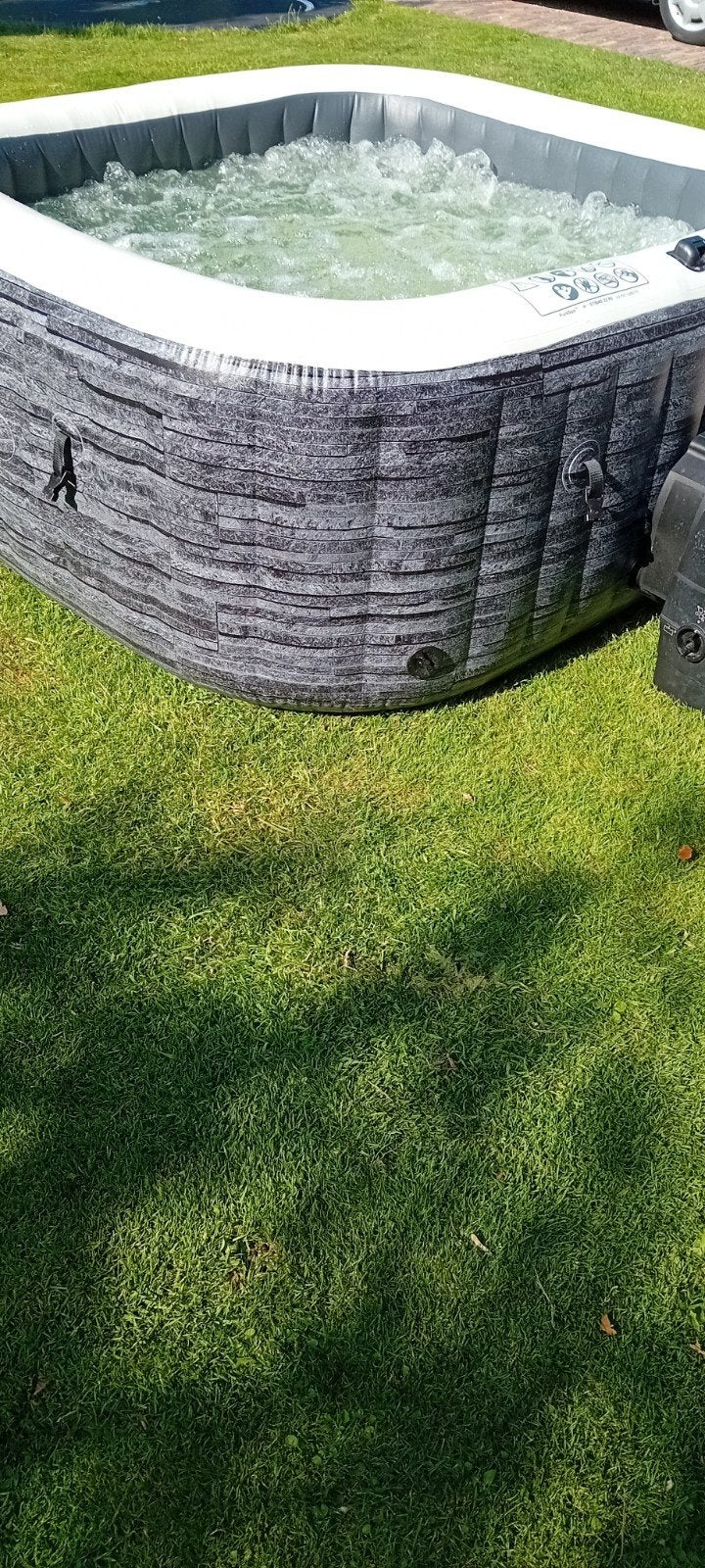 PureSpa Greywood Deluxe Opblaasbare Jacuzzi, Tuin en Terras, Bubbelbaden en Hottubs, Zo goed als nieuw, Opblaasbaar, Ophalen of Verzenden