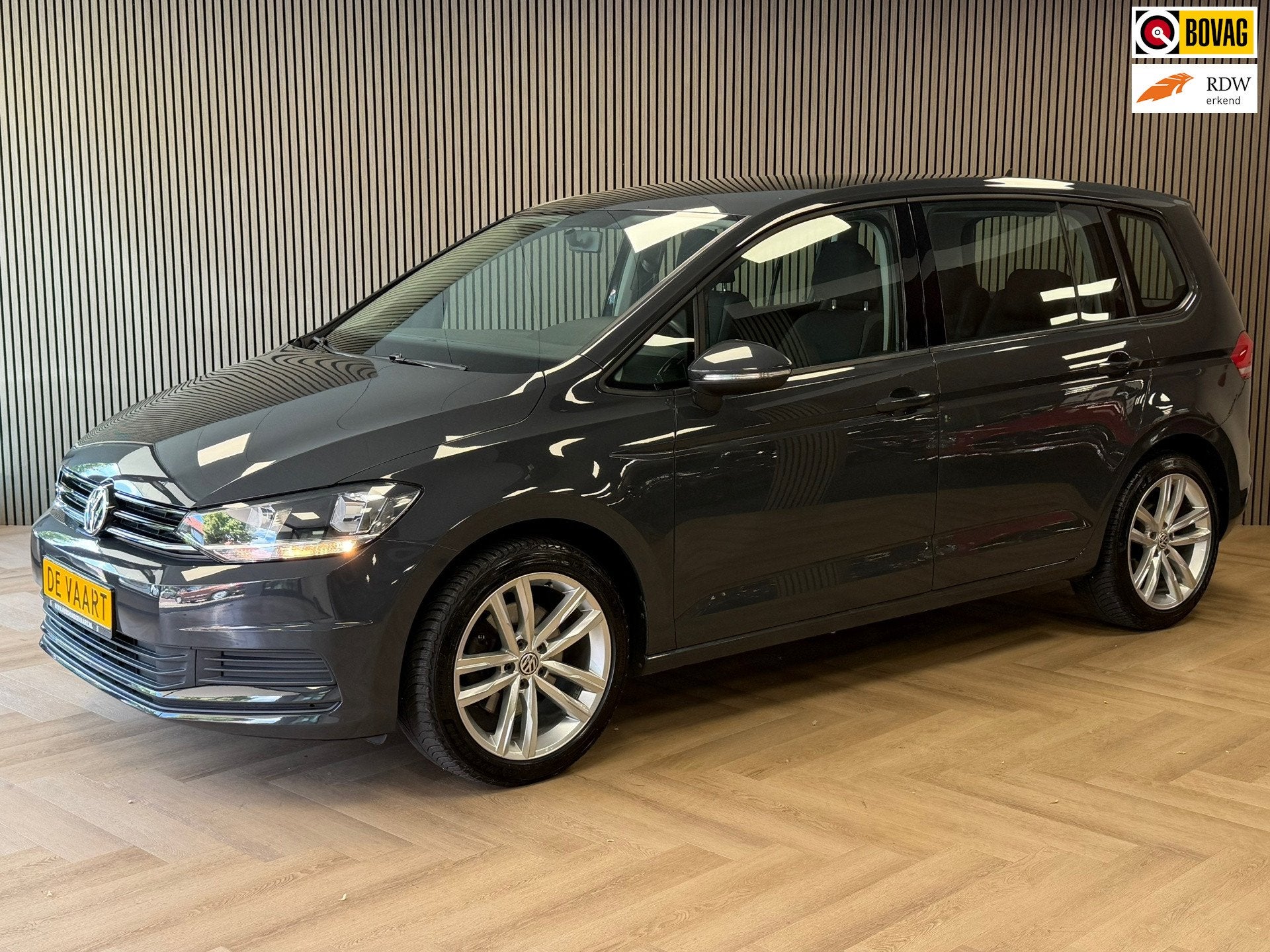 Volkswagen Touran 1.2 TSI Trendline AIRCO START/STOP AUTO-HO, Voorwielaandrijving, Stof, Gebruikt, 4 cilinders