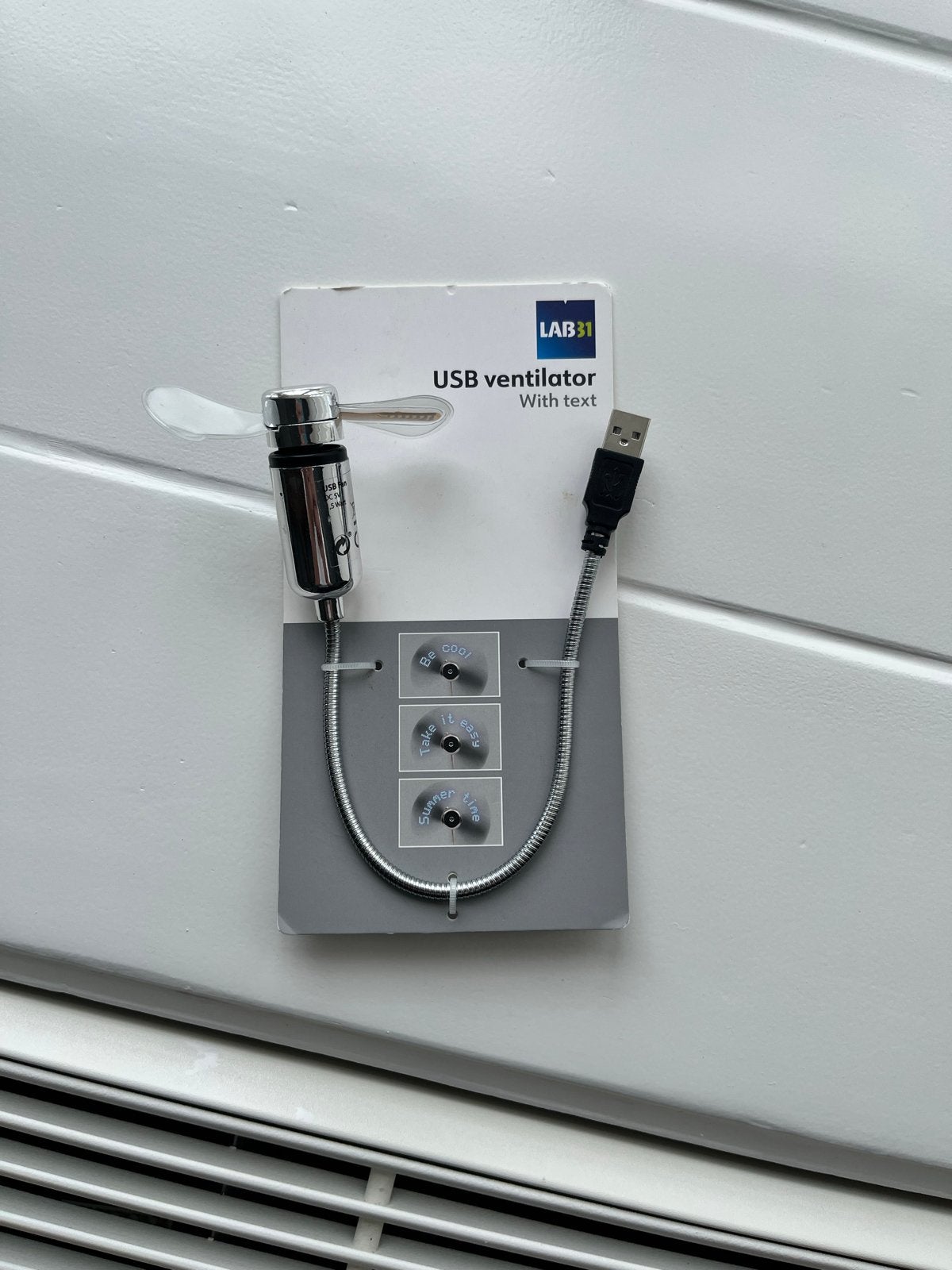 LAB31 USB Ventilator Led - Compact en Flexibel, Ophalen of Verzenden, Zo goed als nieuw, Tafelventilator