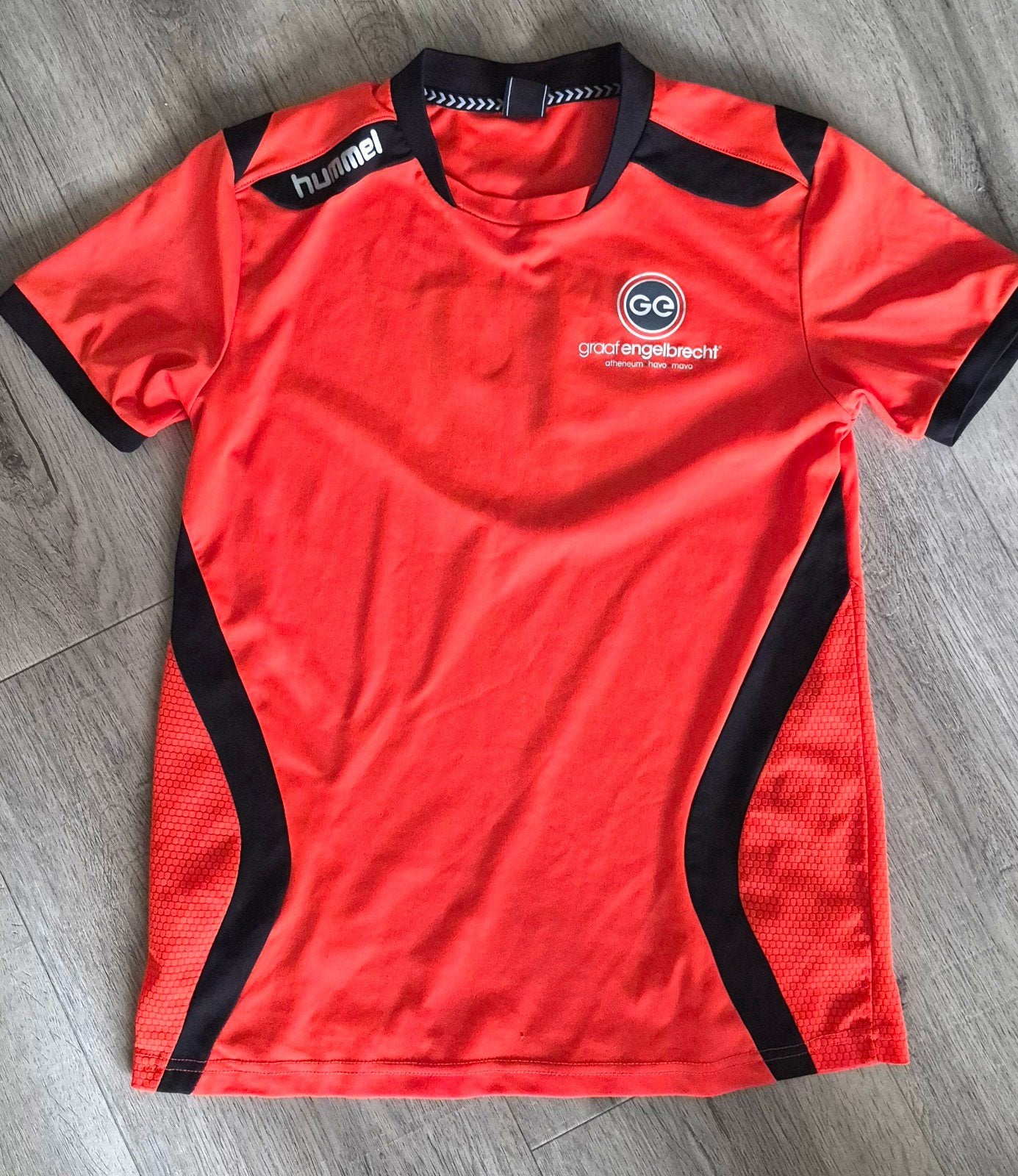 Diverse Hummel sportshirts Graaf Engelbrecht, Ophalen, Gebruikt, Hummel, Jongen of Meisje