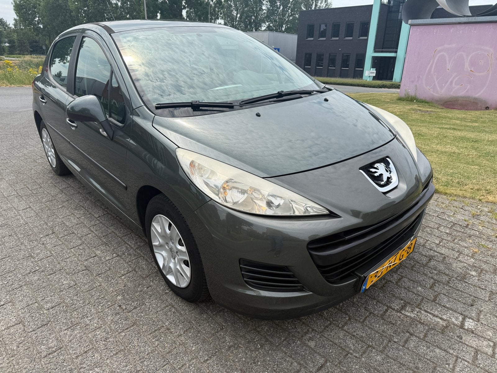 Peugeot 207 1.4 VTI 16V 5DRS 2010 Groen, Auto's, Peugeot, Voorwielaandrijving, 1145 kg, Bedrijf, Handgeschakeld