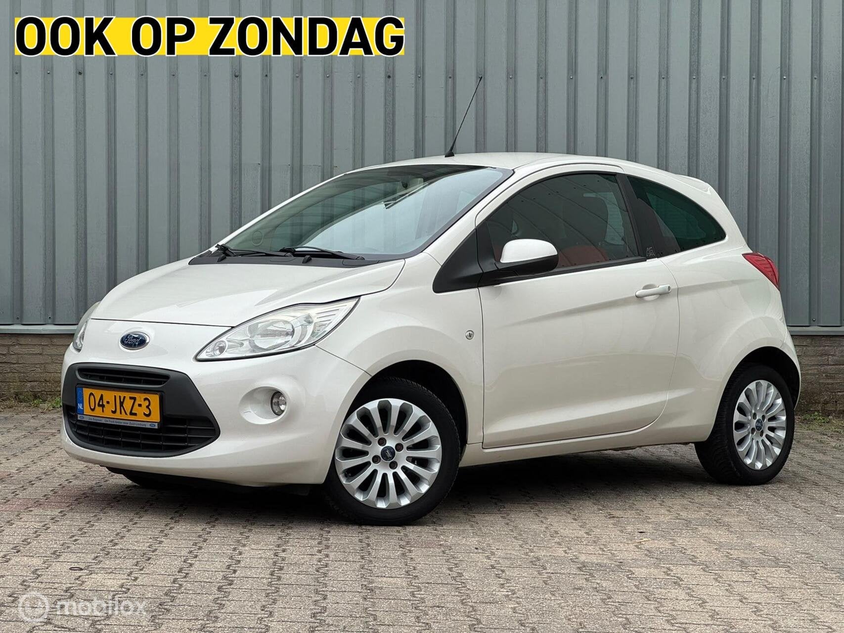 Ford Ka 1.2 Titanium | Parelmoer | Airco | AUX, Auto's, Voorwielaandrijving, Stof, 1242 cc, 4 cilinders