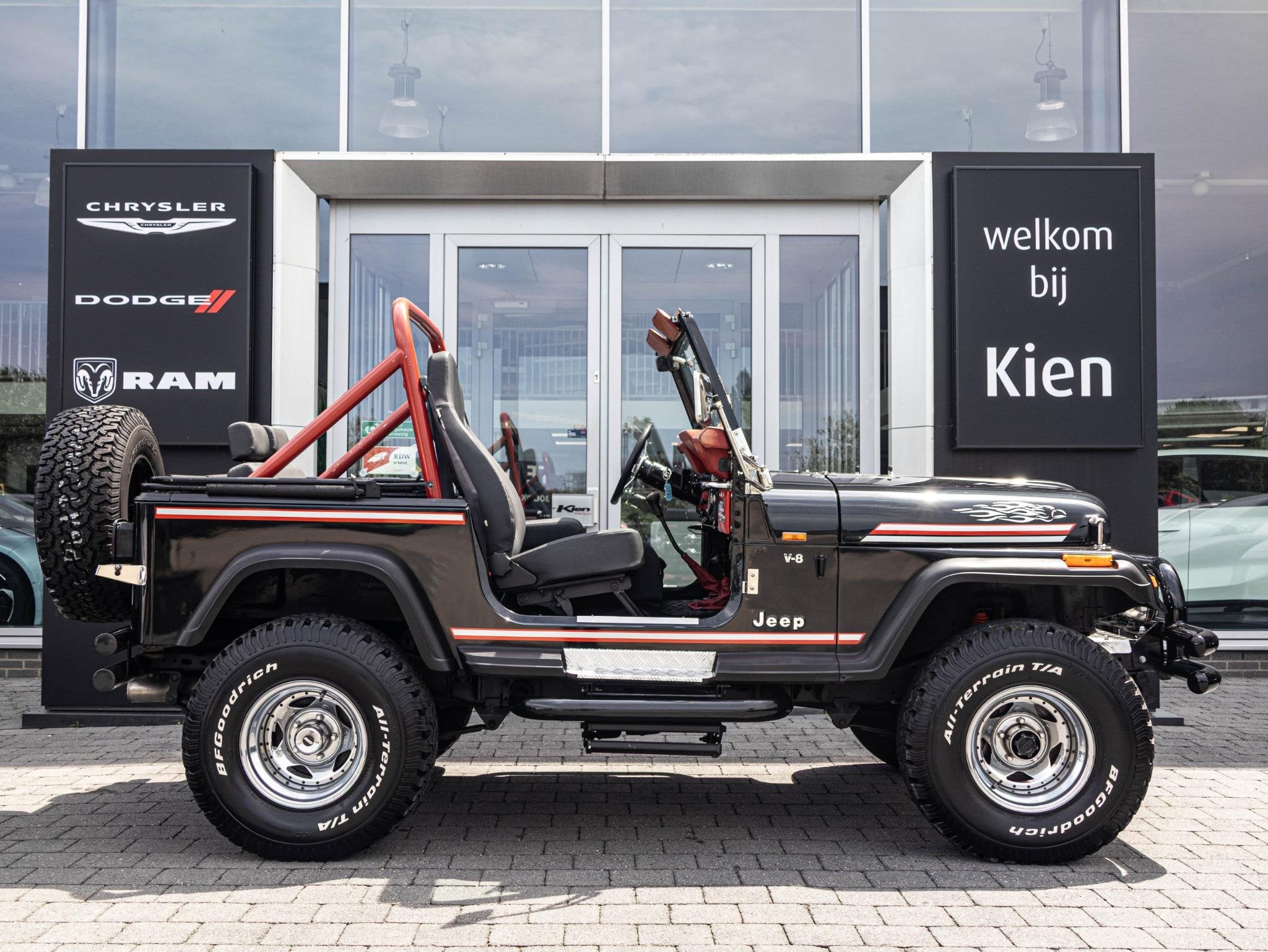 Jeep CJ5 Laredo, Auto's, Stof, Gebruikt, 8 cilinders, Zwart