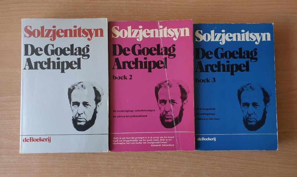Solzjenitsyn - 3x De Goelag Archipel, Boeken, Ophalen of Verzenden, Gelezen, Solzjenitsyn