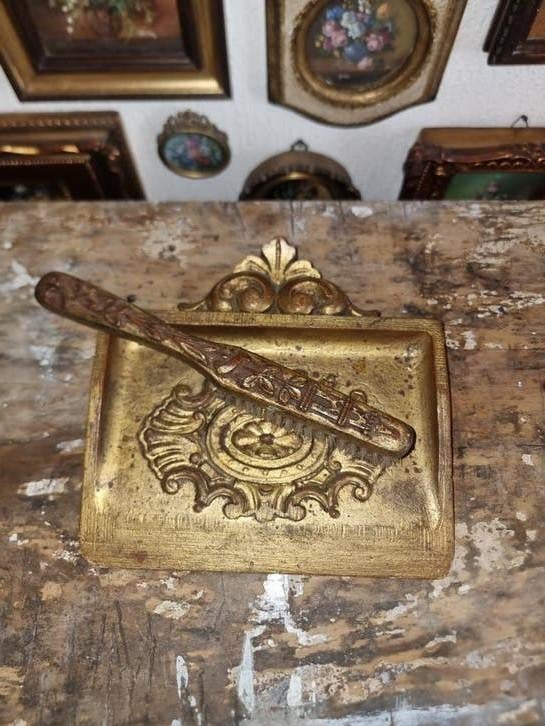Oud houten florentijns italiaans tafel kruimel veger F26, Ophalen of Verzenden