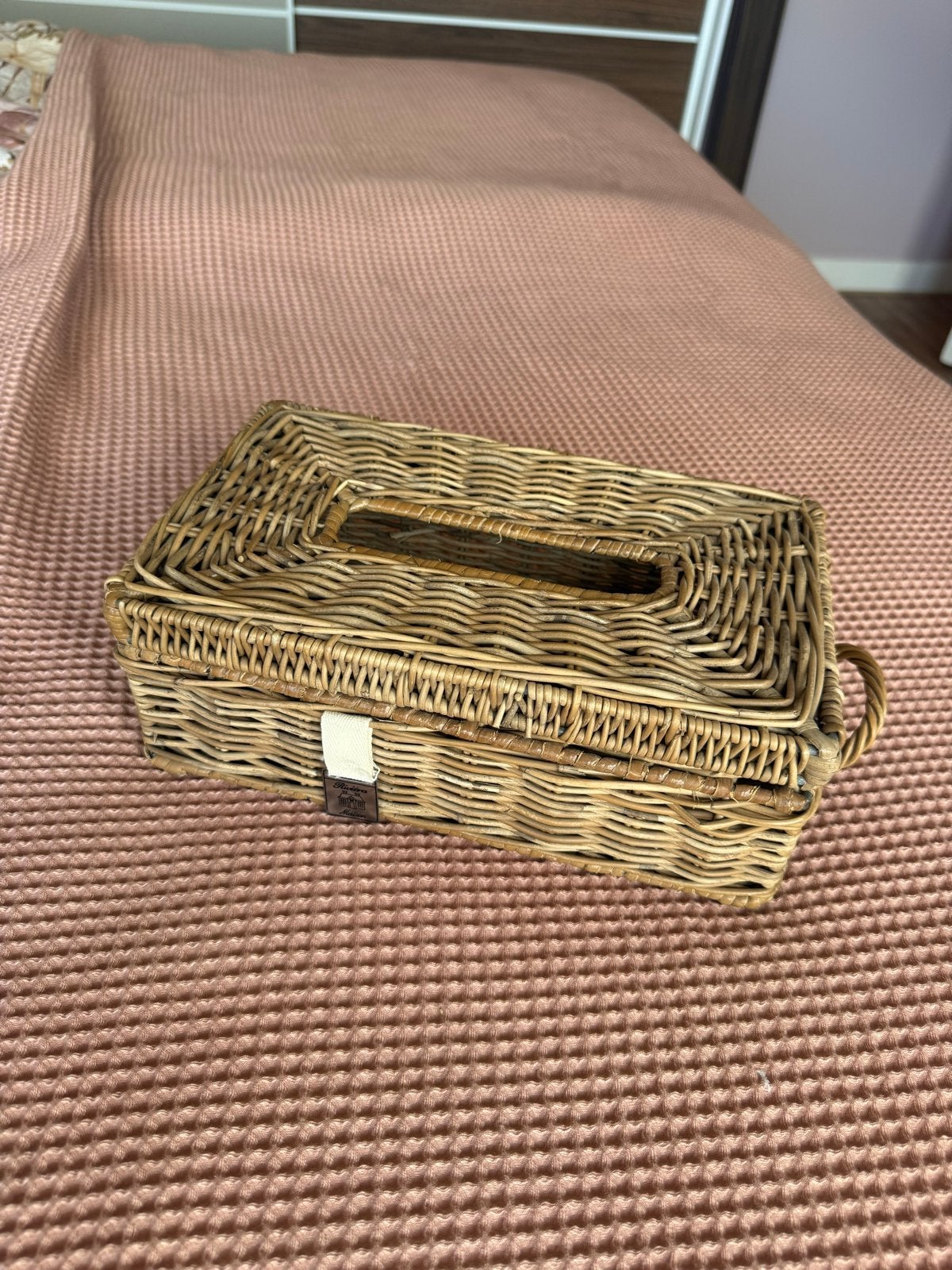 Rivièra Maison  Rotan tissuebox - Handgemaakt en stijlvol, Huis en Inrichting, Ophalen of Verzenden, Natuurlijk materiaal, Bruin