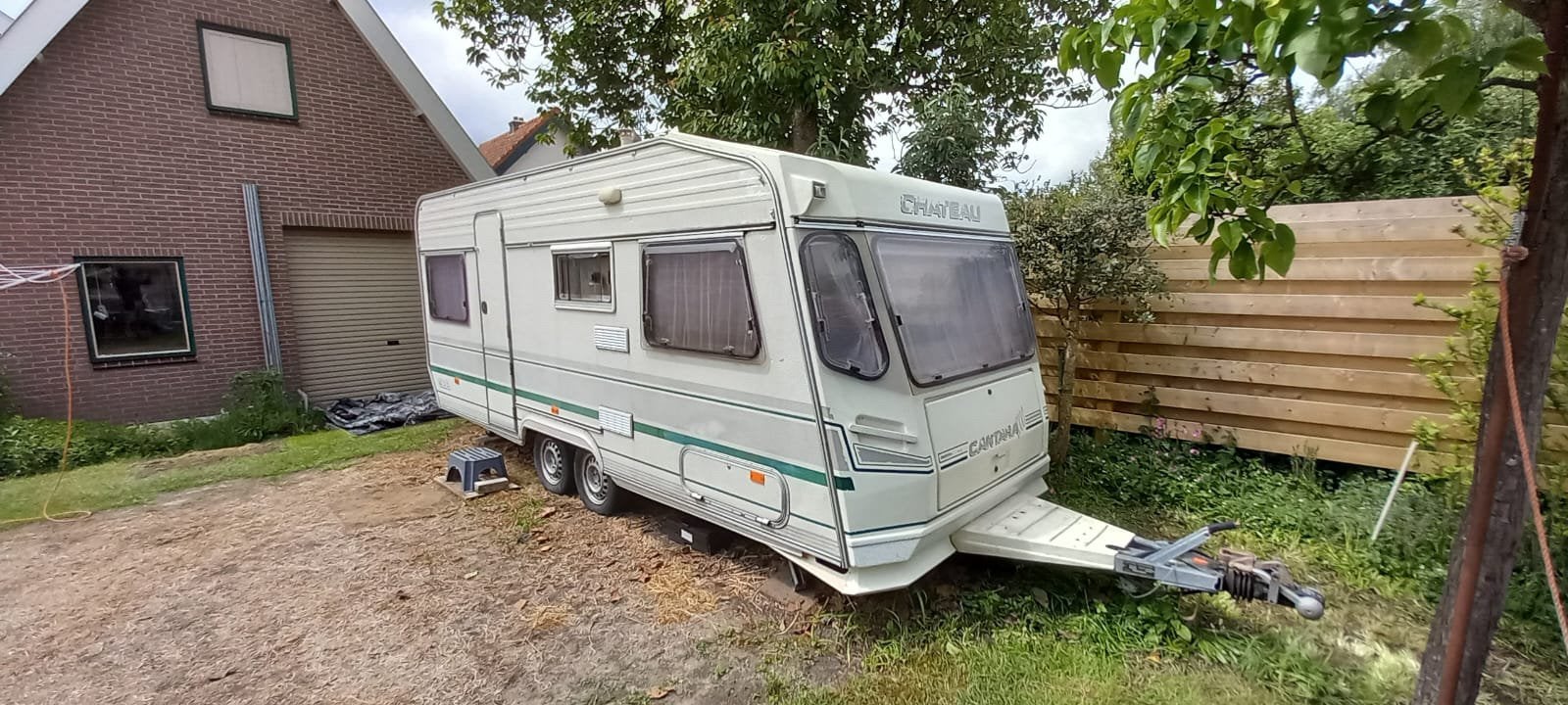 CHATEAU CANTARA 988. Met voortent alles werkt goed, Overige typen, Chateau, Schokbreker, Rondzit