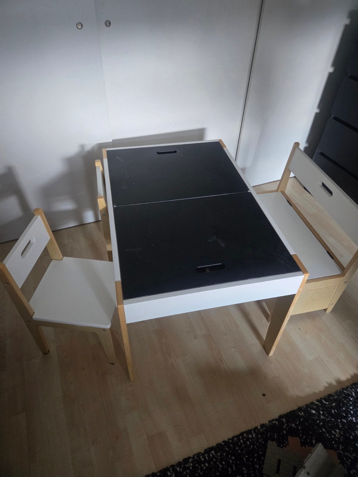 Kinder speeltafel met stoeltjes en opbergruimte, Ophalen, Gebruikt, Tafel(s) en Stoel(en)