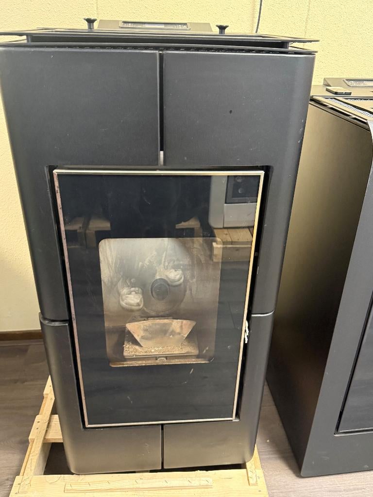 Artel Norma 6kw - Gebruikt, Huis en Inrichting, Kachels, Gebruikt, Vrijstaand, Pelletkachel, Hout, Ophalen