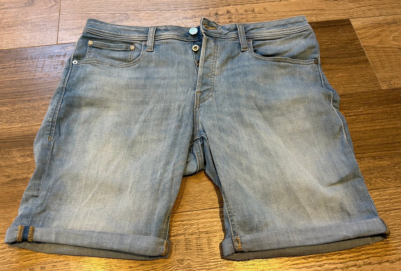 Jack and Jones korte broek xl spijkerstof lichtblauw, Ophalen of Verzenden, Zo goed als nieuw, Blauw, W36 - W38 (confectie 52/54)