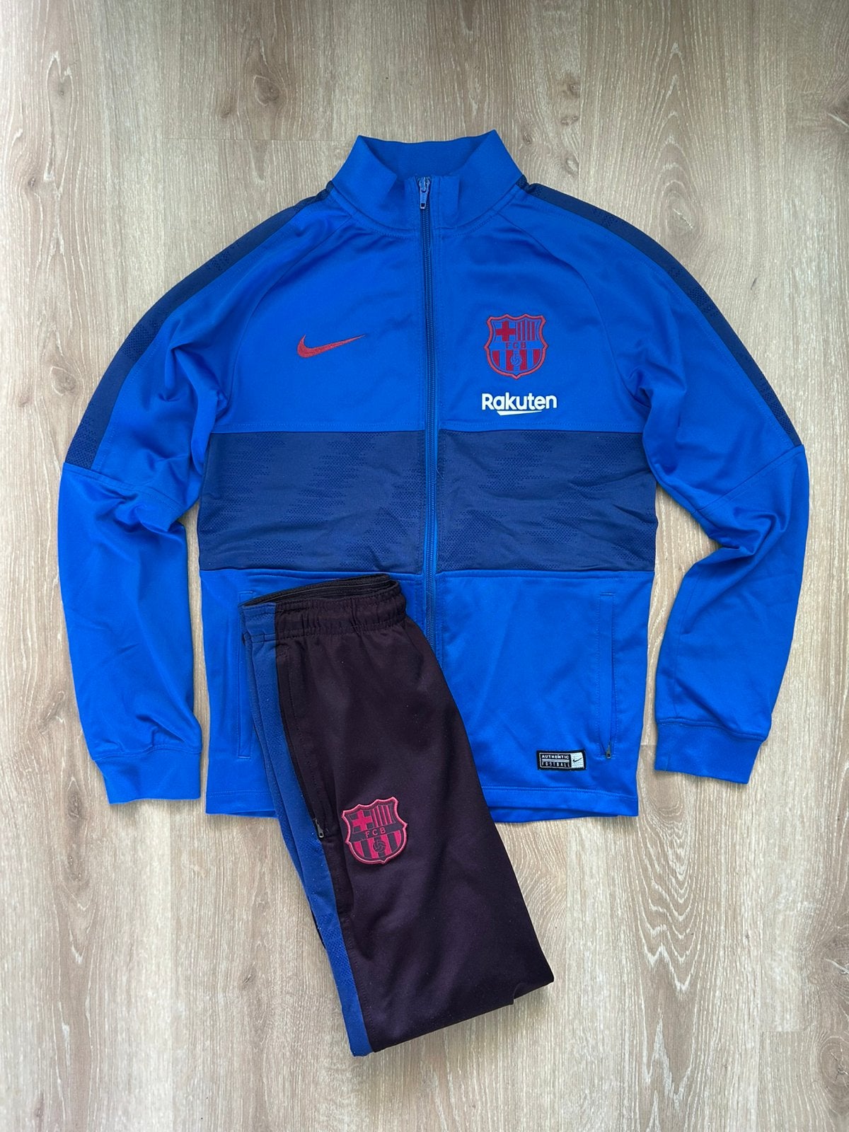 FC Barcelona trainingspak Nike 19/20 Maat 147-158, Gebruikt, Jongen of Meisje, Sport- of Zwemkleding, Ophalen of Verzenden