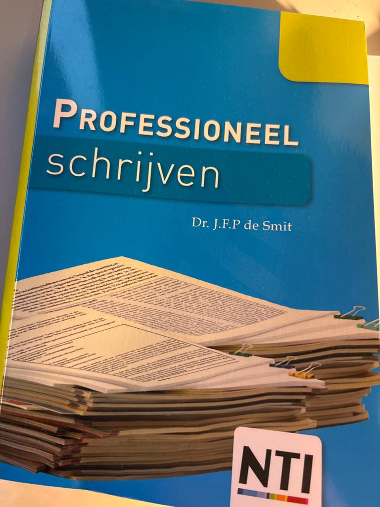 Professioneel Schrijven - Dr. J.F.P. de Smit (NTI), Ophalen of Verzenden, Alpha, Zo goed als nieuw, HBO
