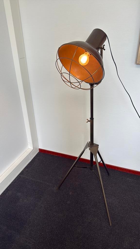 Industriële Statief Vloerlamp – Vintage Look – 145 cm, Ophalen, Gebruikt, Metaal, 100 tot 150 cm
