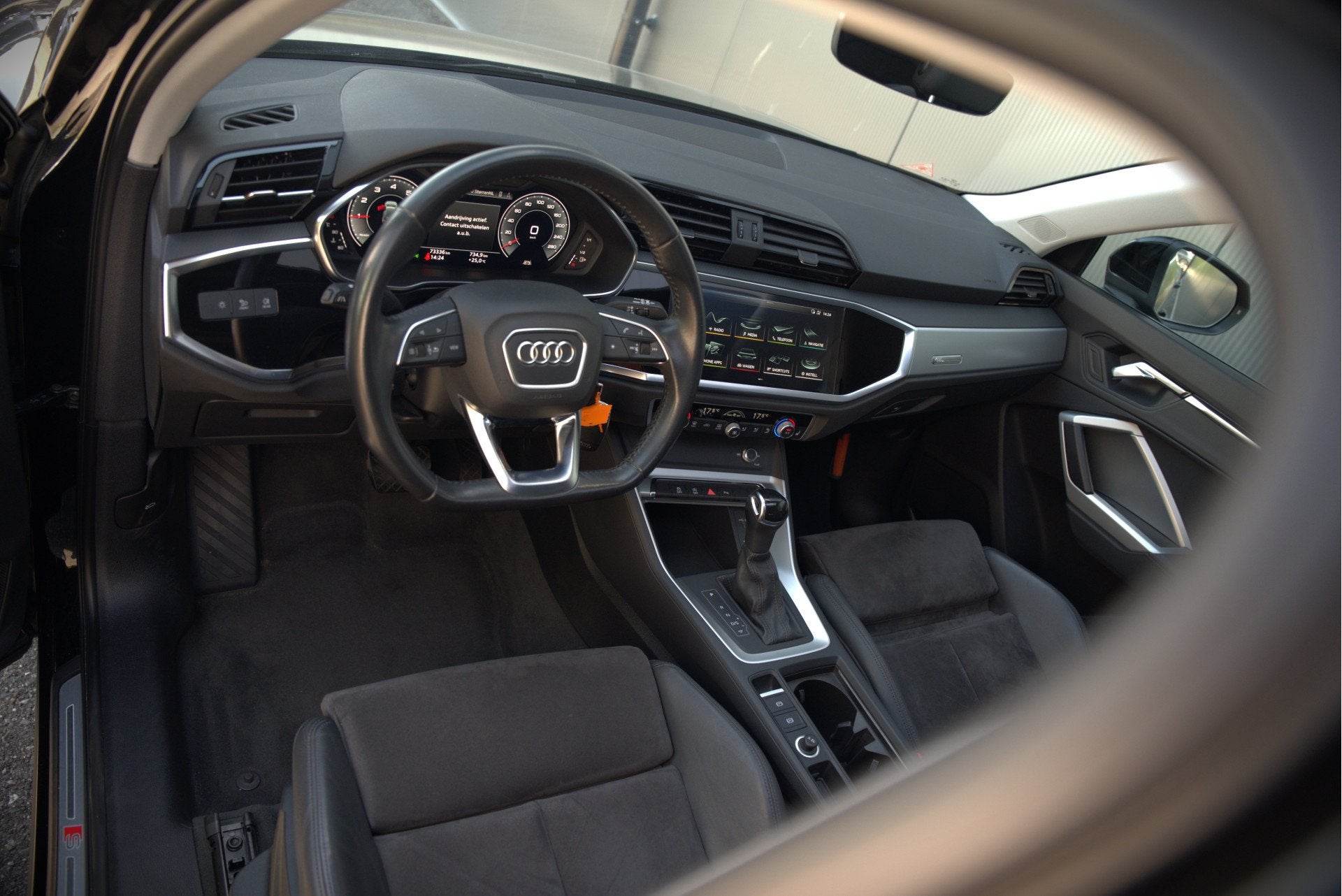 Audi Q3 35 TFSI S Line Pro Line S S-Line | Panoramadak | Sto, Auto's, Dealer onderhouden, 4 cilinders, 150 pk, Zwart