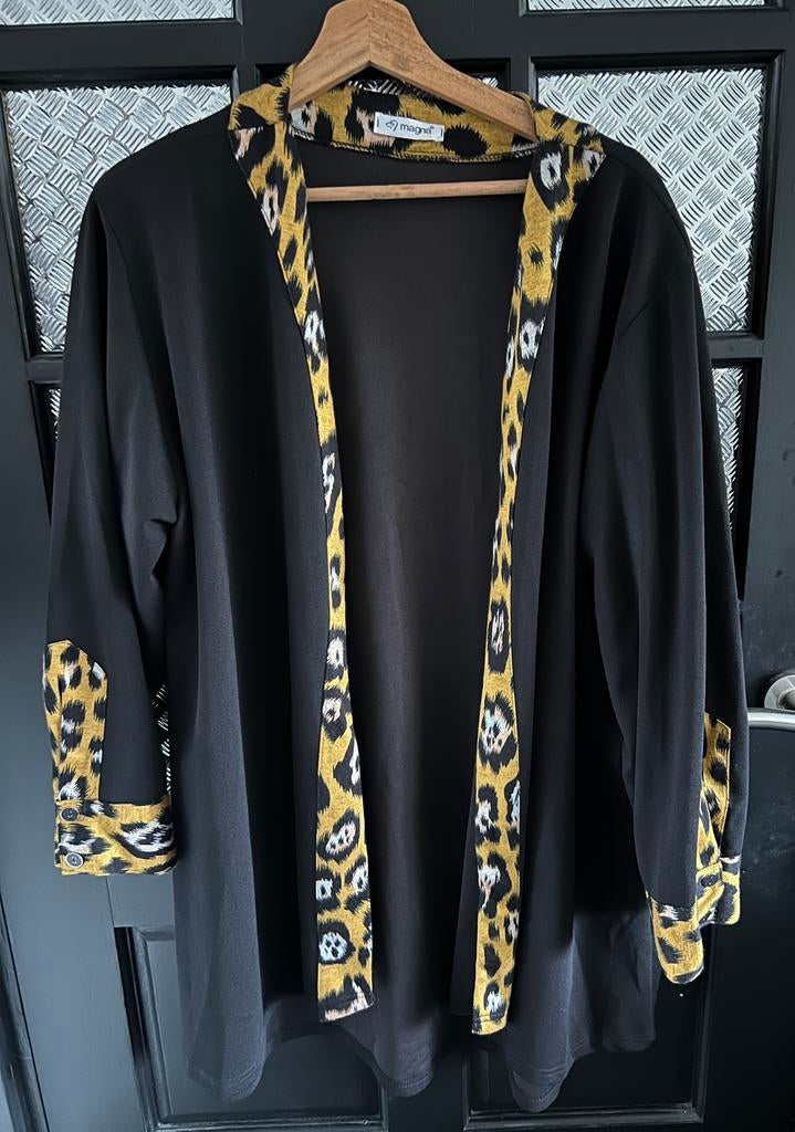 Zwart magna vest met panterprint, Ophalen of Verzenden, Zo goed als nieuw, Zwart, Trui of Vest