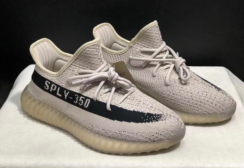Adidas Yeezy Boost 350 V2 Slate schoenen | NIEUW, Kleding | Heren, Schoenen, Overige kleuren, Nieuw, Ophalen of Verzenden, Sneakers of Gympen