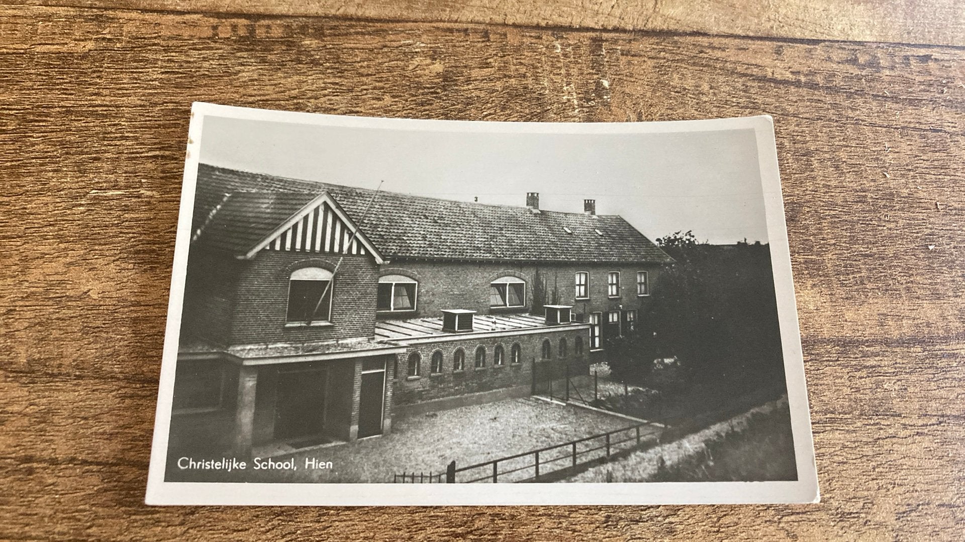 Oude foto ansichtkaart Dodewaard Hien Christelijke School, Ophalen of Verzenden, 1920 tot 1940, Ongelopen, Gelderland