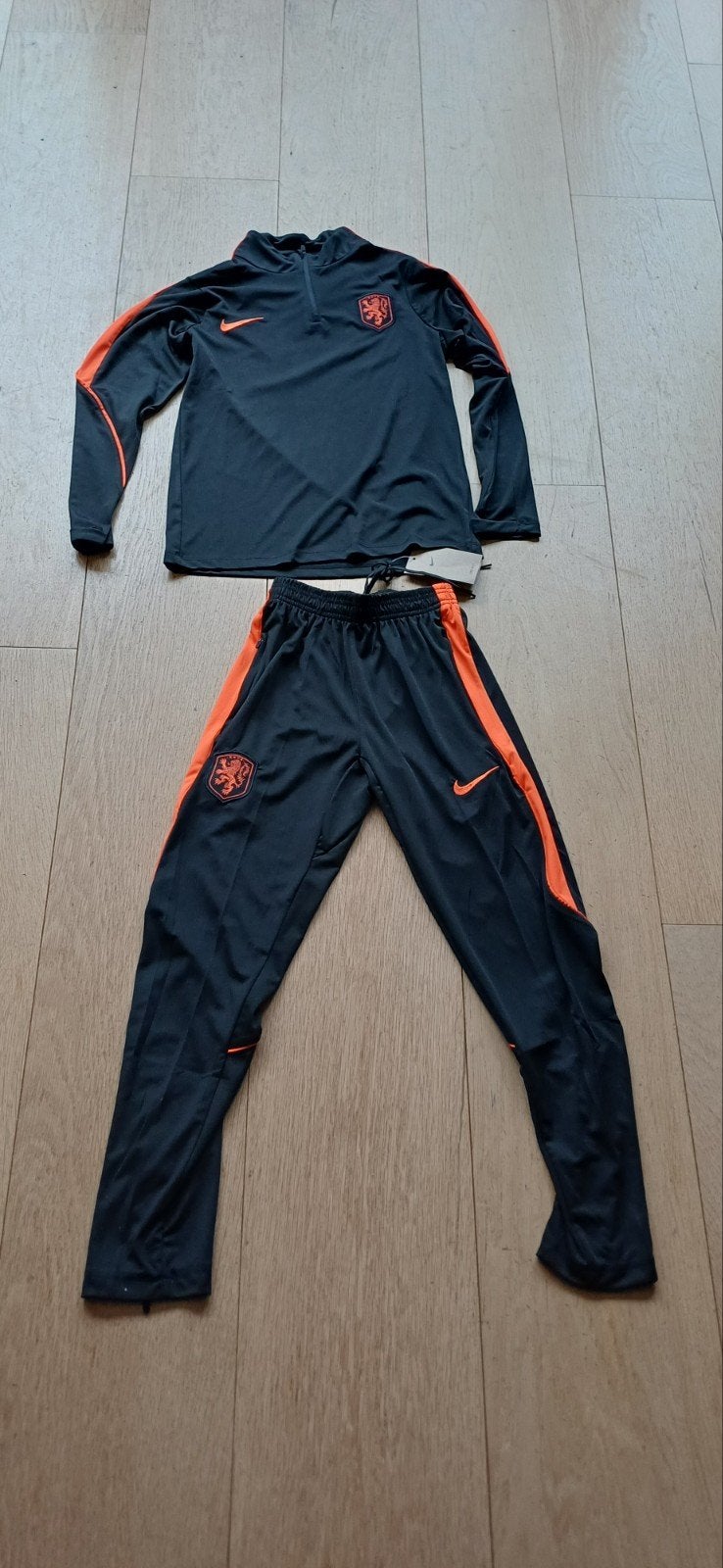 Trainingspak Nederlands Elftal, Kleding | Heren, Sportkleding, Nieuw, Voetbal, Overige maten, Zwart, Ophalen of Verzenden
