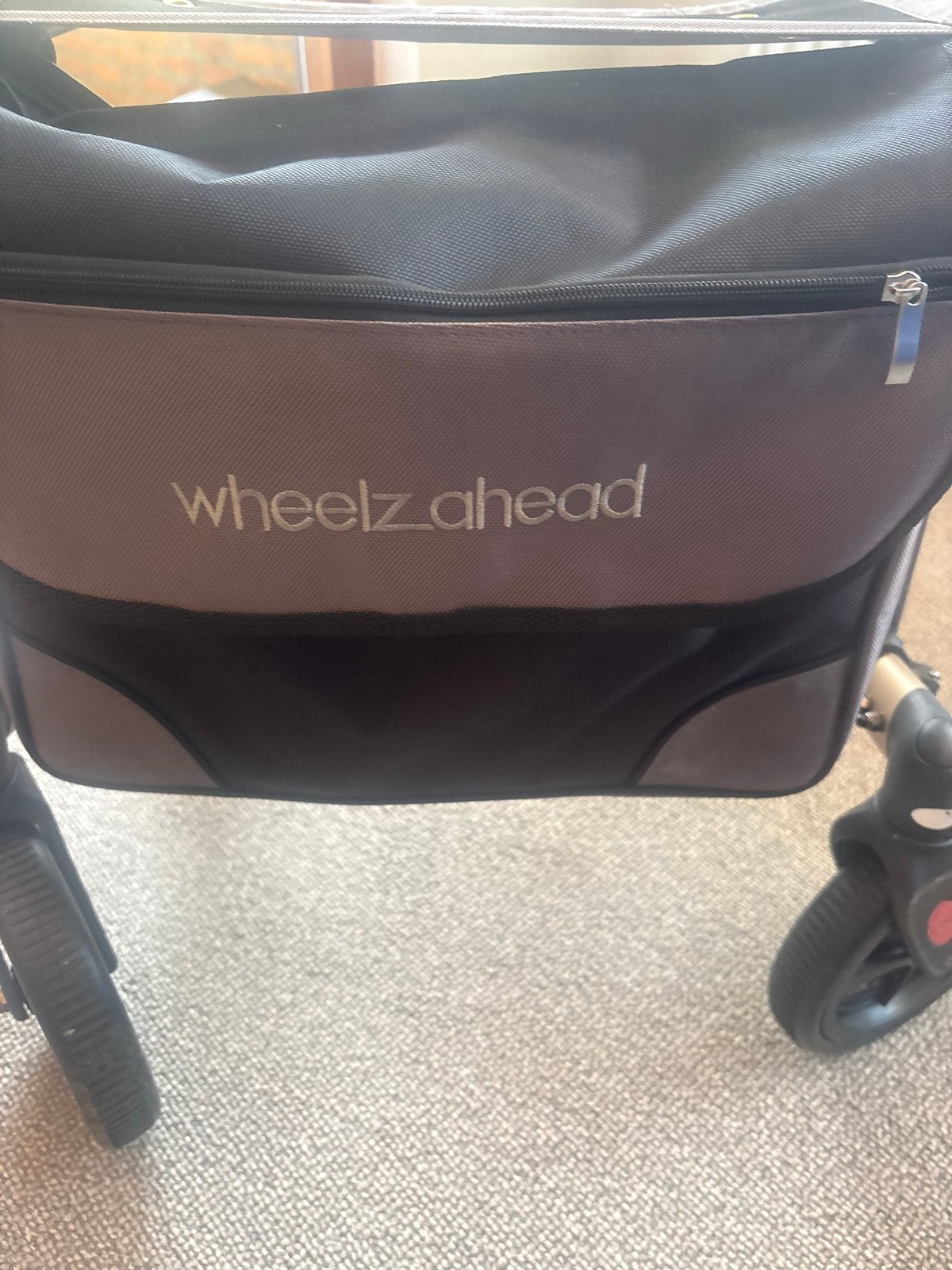 Wheelz Ahead Rollator, Ophalen, Opvouwbaar, Zo goed als nieuw