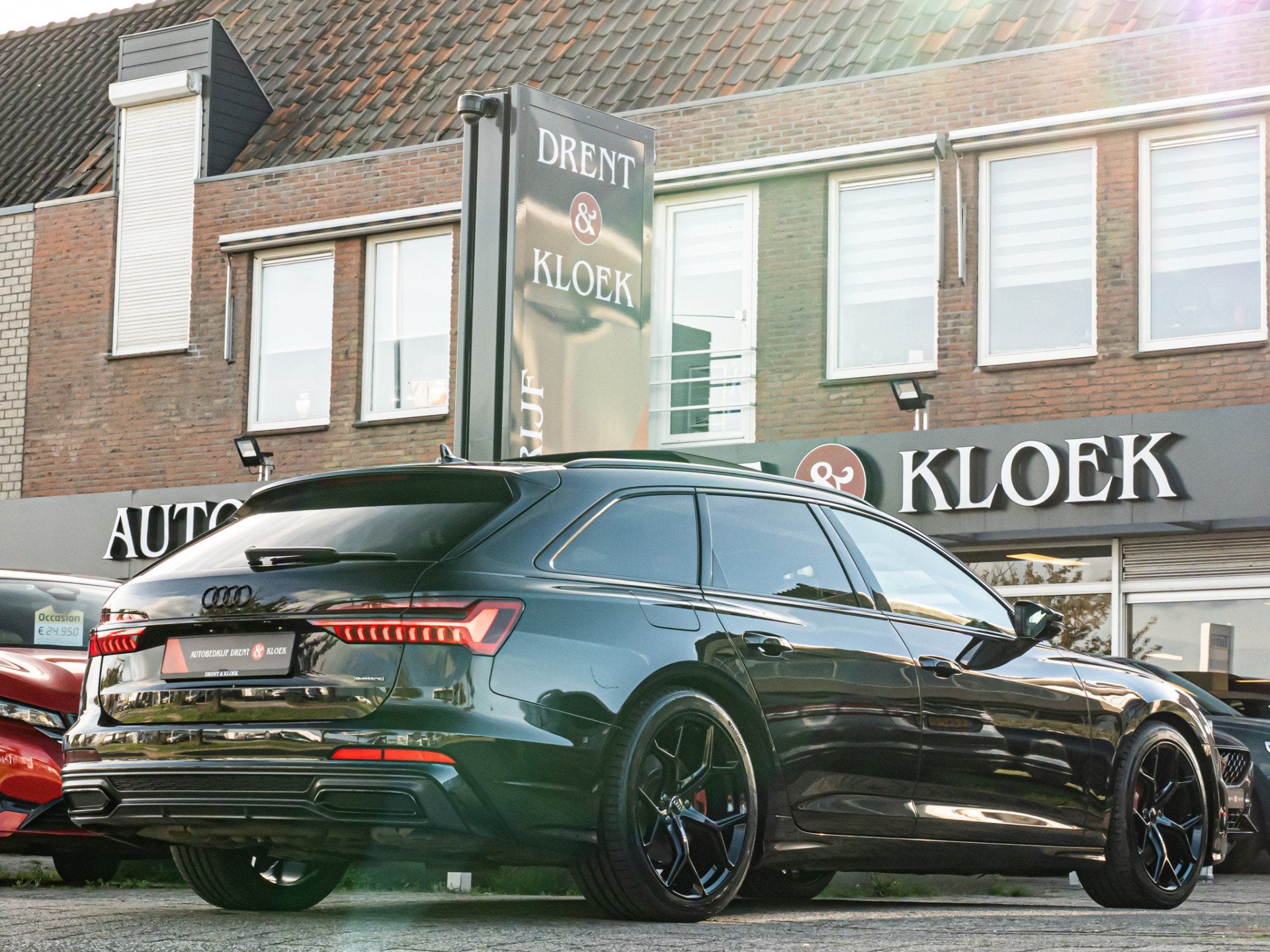 Audi A6 Avant 55 TFSI e quattro Competition PANO 20 INCH CAM, Auto's, Automaat, Dealer onderhouden, Gebruikt, Euro 6