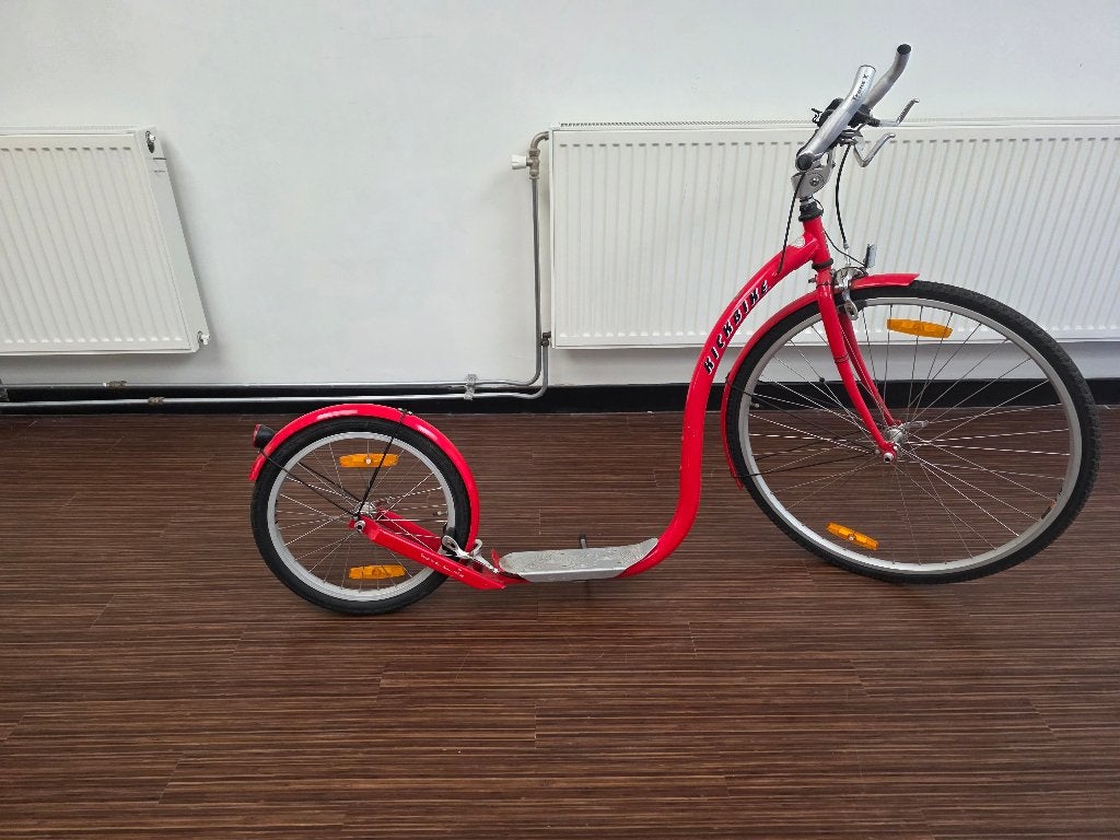 Volwassen Kickbike orgineel uit Finland+ boardcomputer, Fietsen en Brommers, Ophalen, Gebruikt, Kickbike, Kickbike