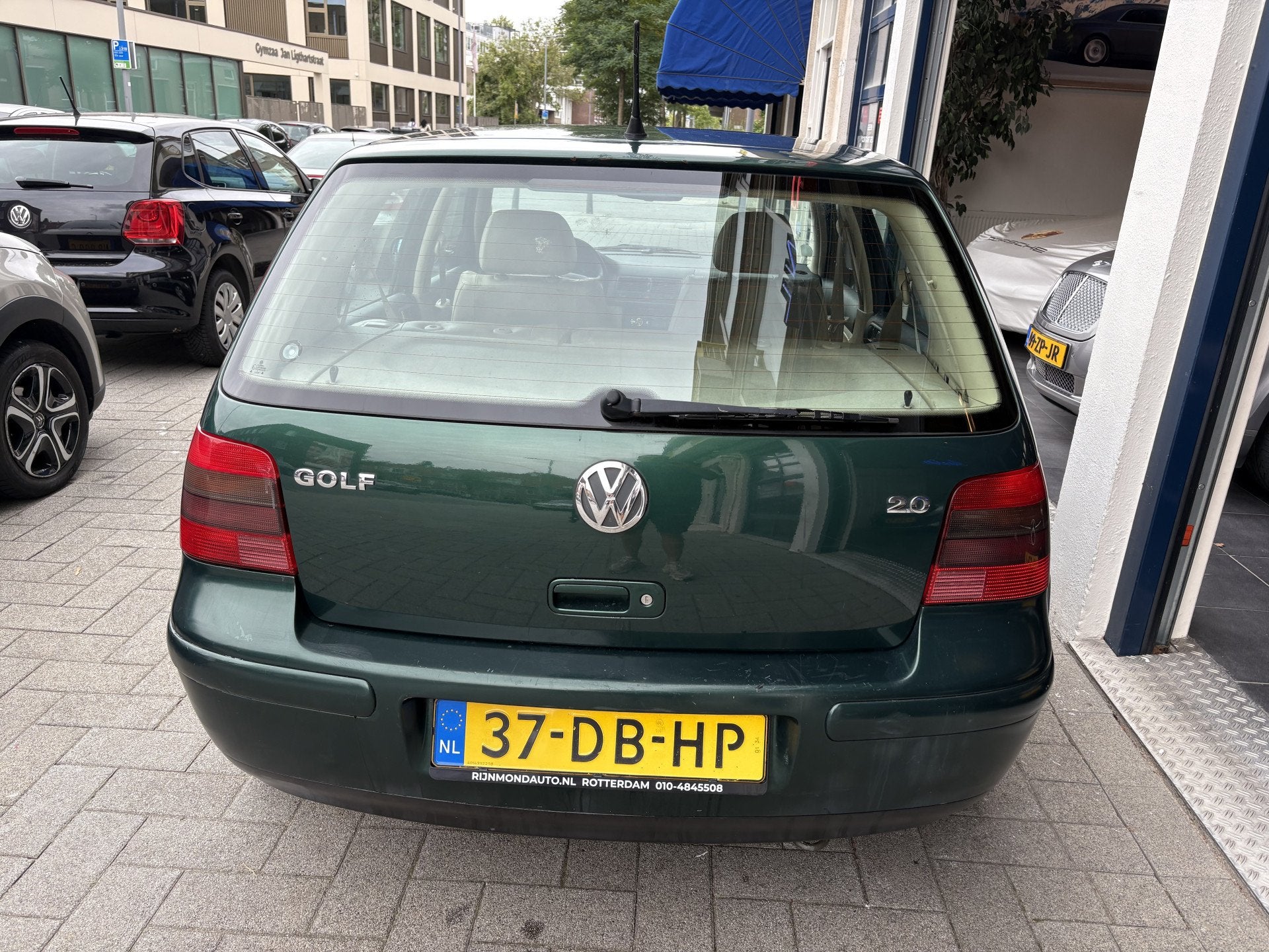 Volkswagen Golf 2.0 Highline AUTOMAAT/CLIMA/APK 06-2027, Auto's, 1984 cc, Volkswagen, 116 pk, Elektrische ramen