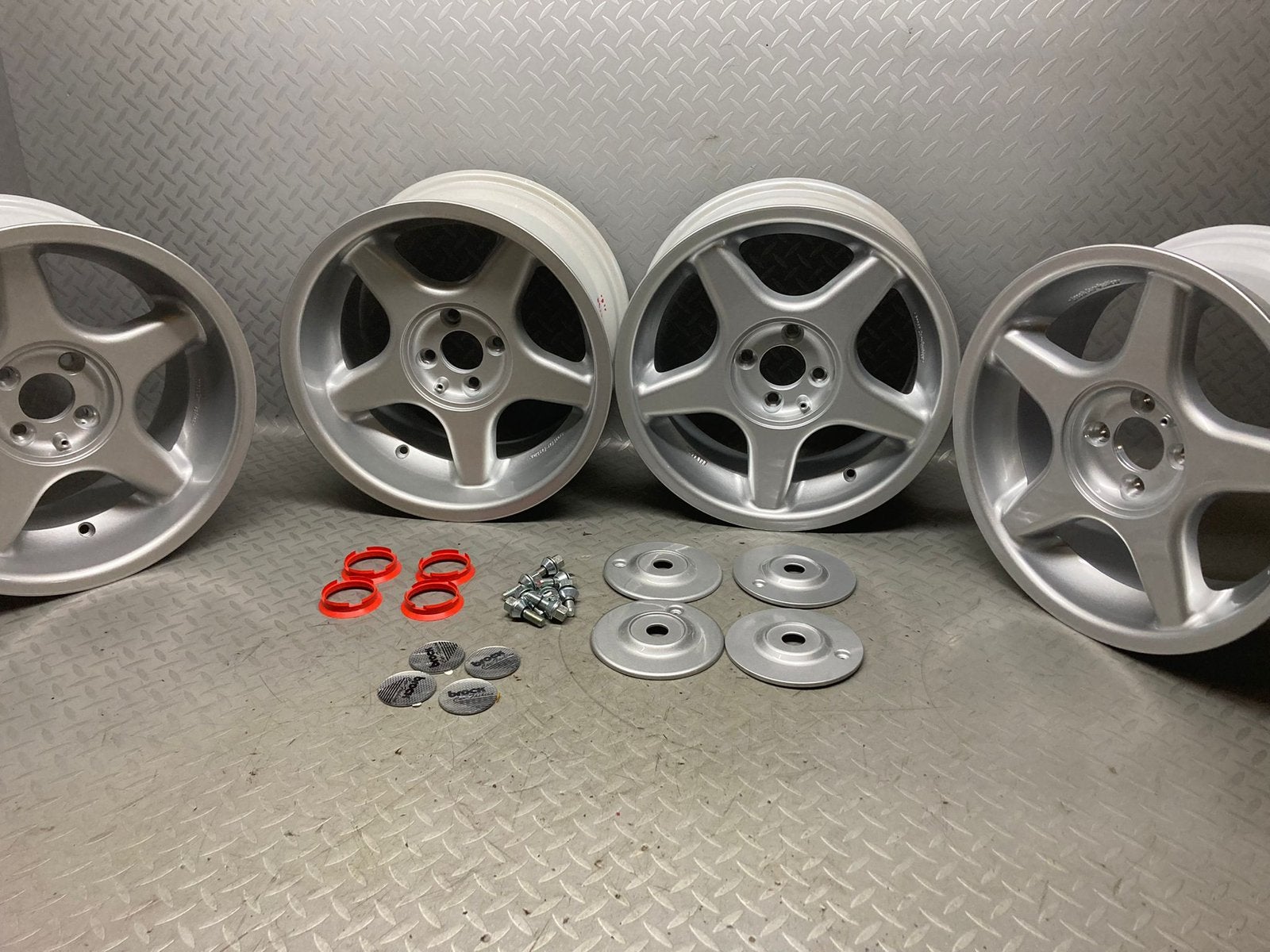 Brock b1 breed set 4x100 4x98 7.5 j en 9 j nieuw compleet, Auto-onderdelen, Velg(en), 16 inch, Nieuw, Ophalen of Verzenden