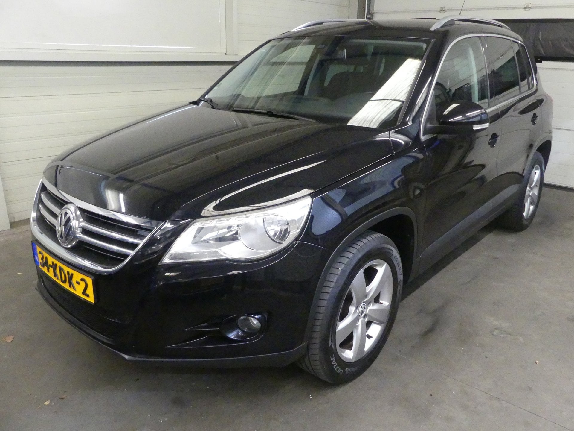 Volkswagen Tiguan 1.4 TSI Sport&Style - Cruise Control - Air, Voorwielaandrijving, Euro 5, Stof, Zwart