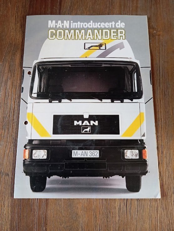 Mann Commander 16 pag., Verzenden, Zo goed als nieuw, Overige merken