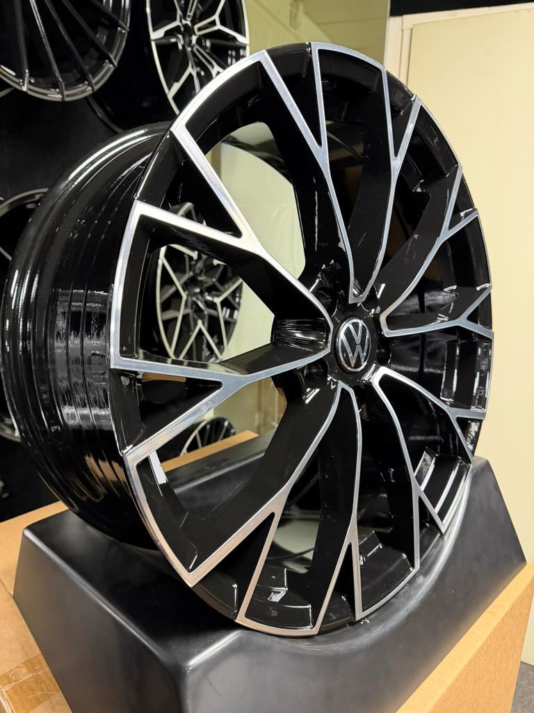 19 inch velgen voor Volkswagen Warmenau R GTI 5x112 Golf 7 8, 19 inch, Velg(en), Nieuw, Ophalen of Verzenden