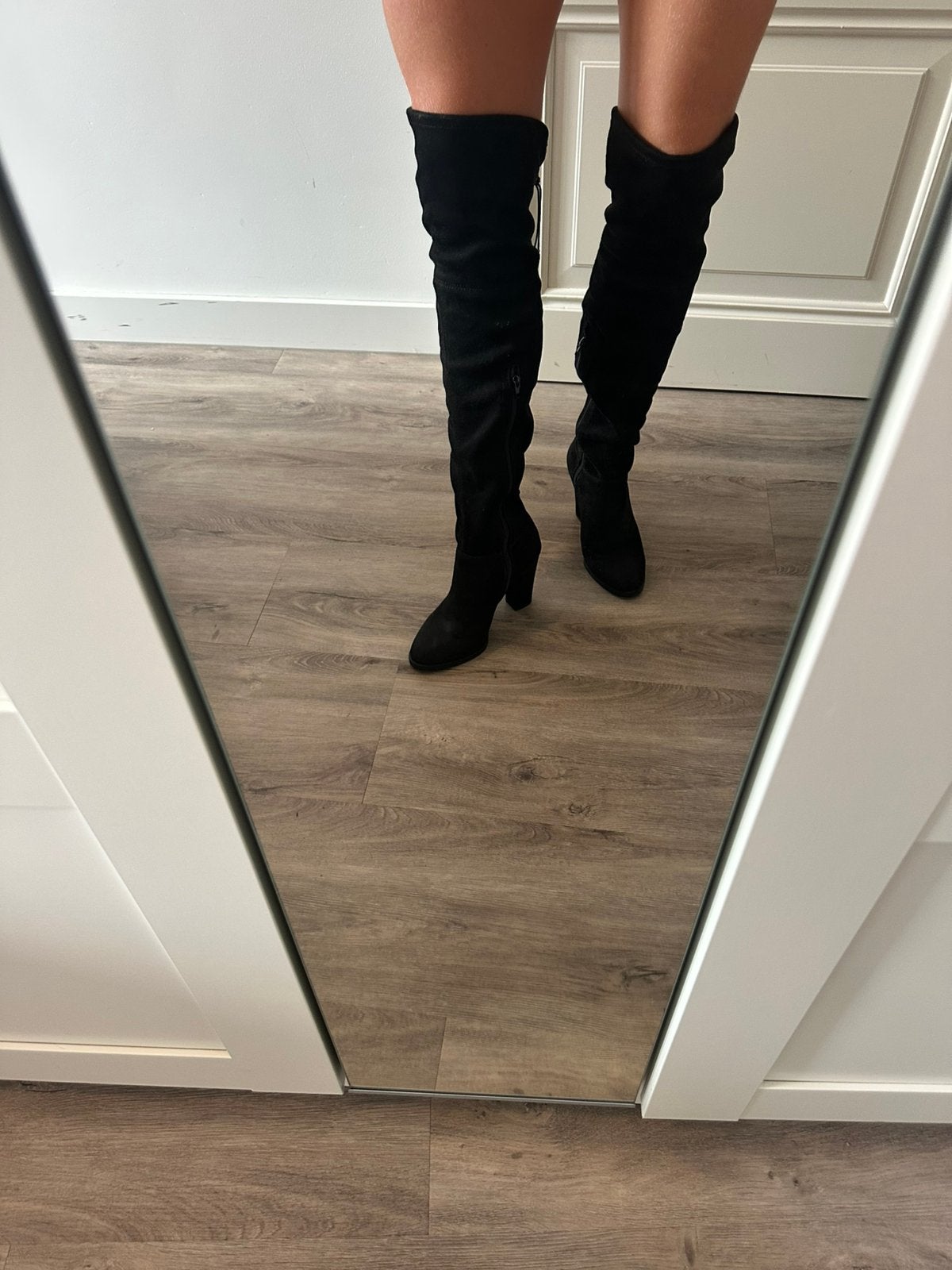 Zwarte hoge laarzen maat 38, Kleding | Dames, Schoenen, Ophalen, Zo goed als nieuw, Zwart