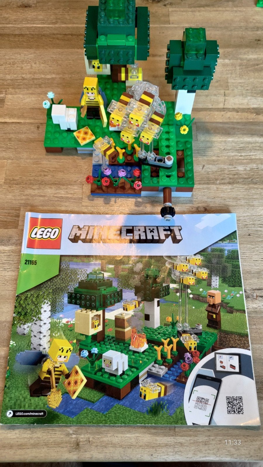 Lego Minecraft De Bijenboerderij (21165) complete set, Minecraft, Lego, Inclusief instructies, Ophalen of Verzenden