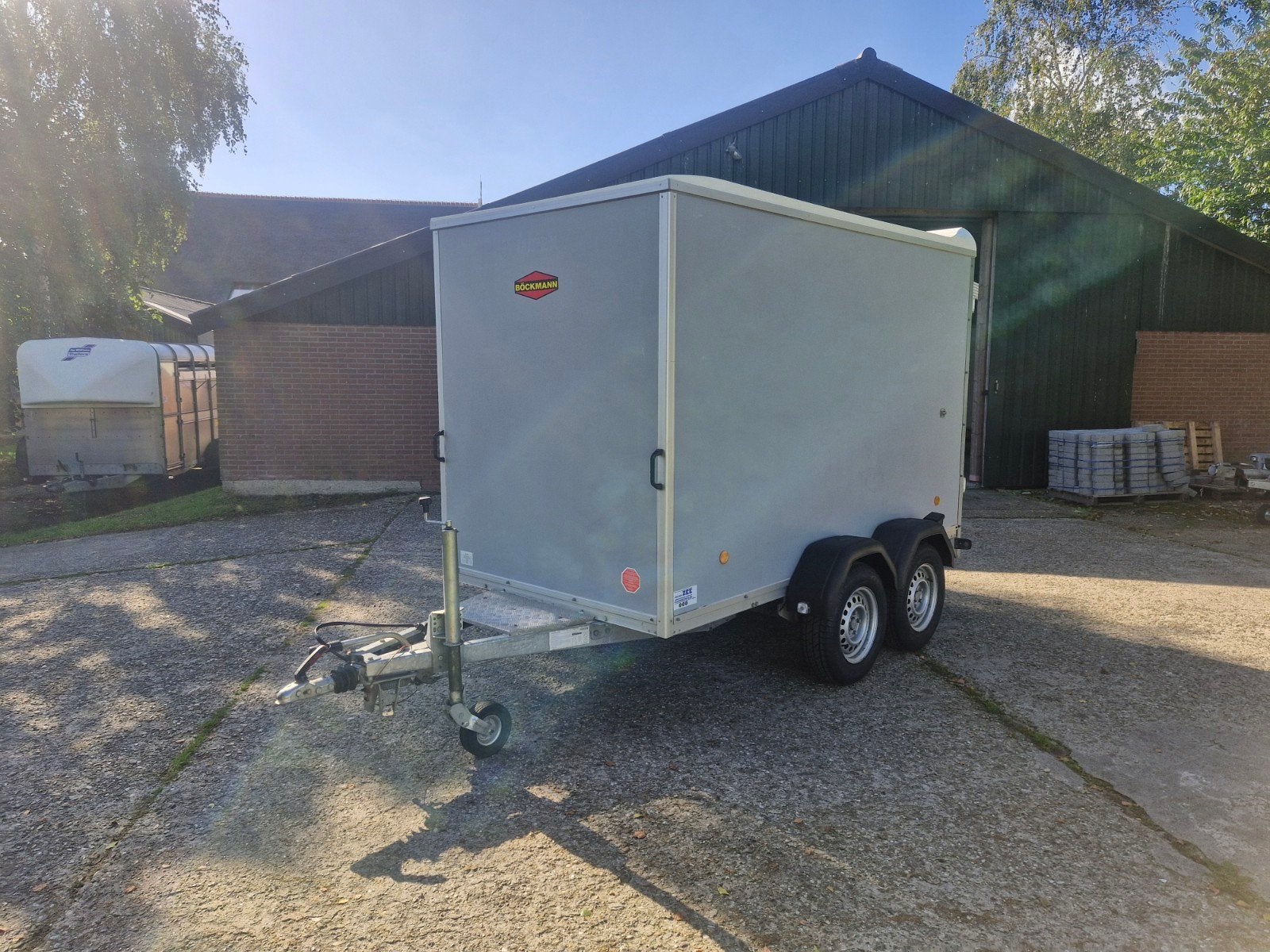 Böckmann gesloten aanhangwagen 2700kg, Ophalen, -, -, Böckmann